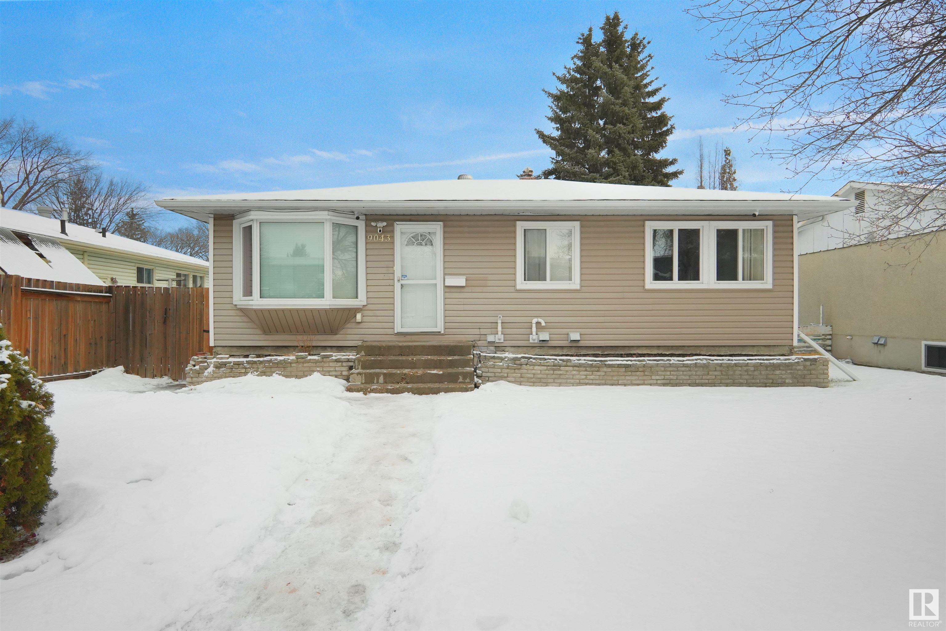      9043 149 ST NW , Edmonton,  ,T5R 0A5 ;  Listing Number: MLS E4418253
