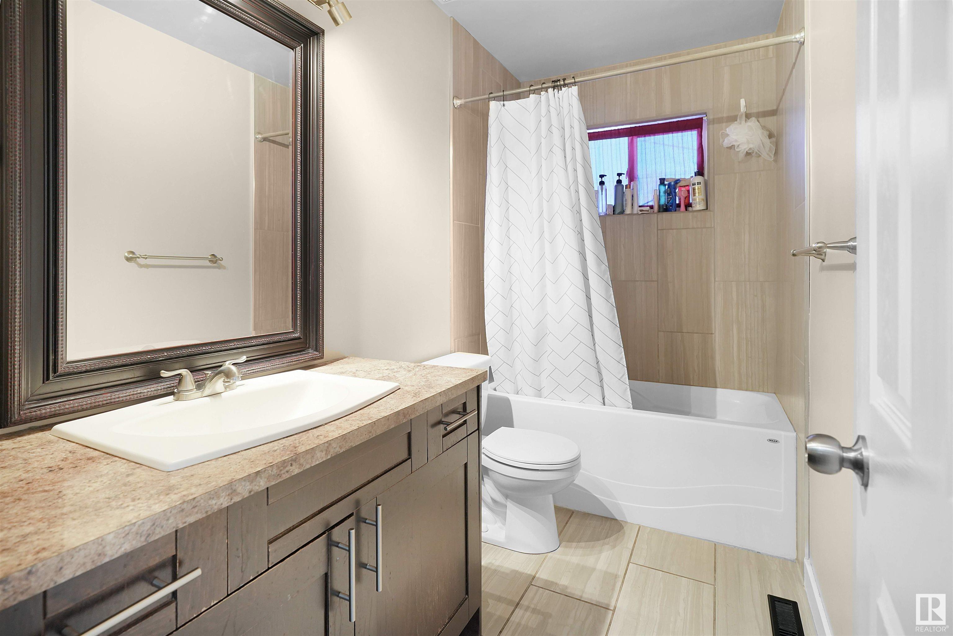      9043 149 ST NW , Edmonton,  ,T5R 0A5 ;  Listing Number: MLS E4418253