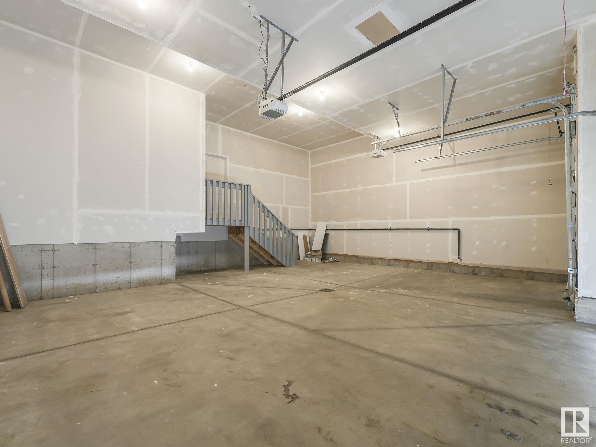      30 Avonlea Way , Spruce Grove,  ,T7X 0Y3 ;  Listing Number: MLS E4418260