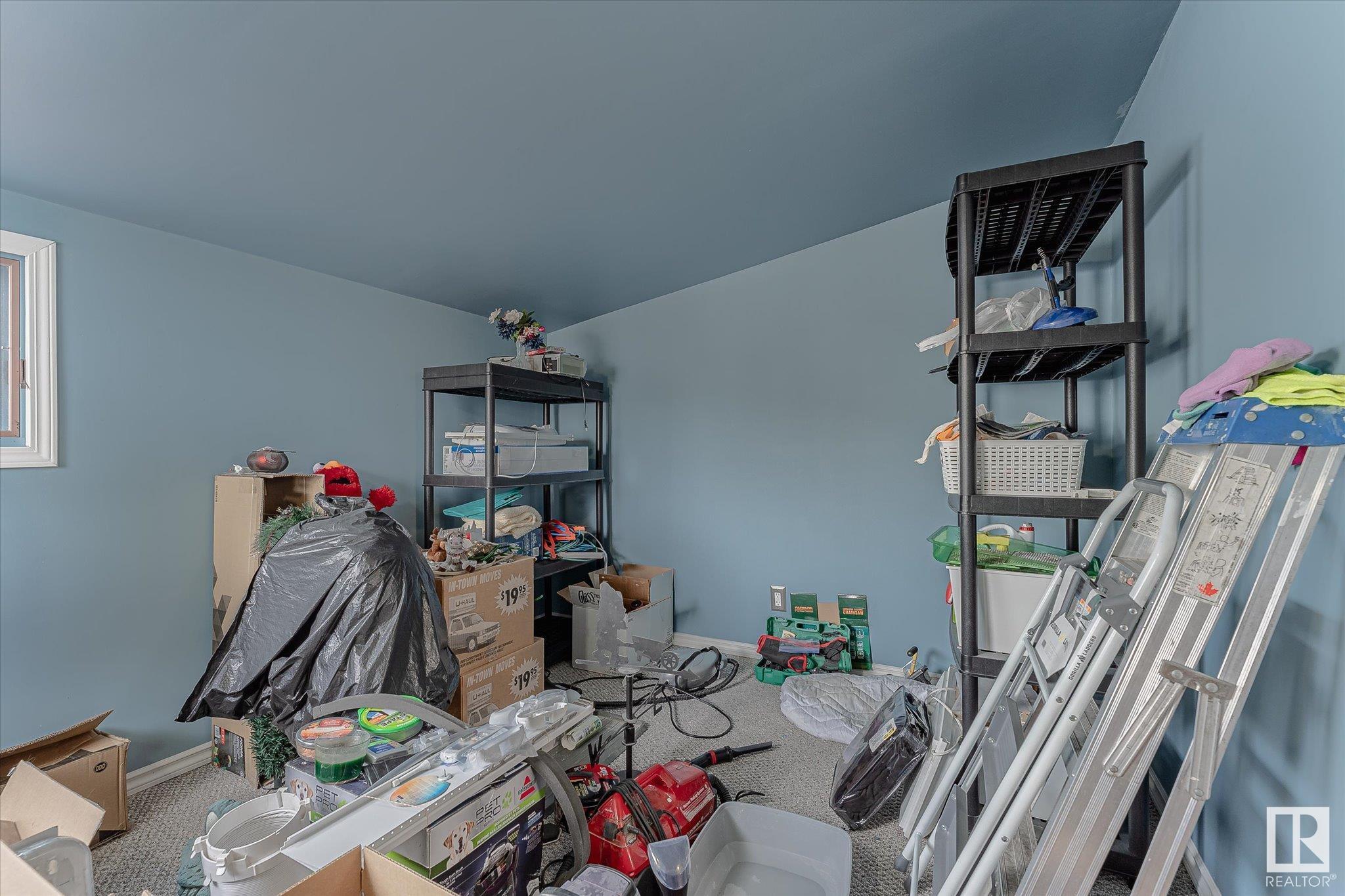      670 Evergreen PA NW , Edmonton,  ,T5Y 4M2 ;  Listing Number: MLS E4418268