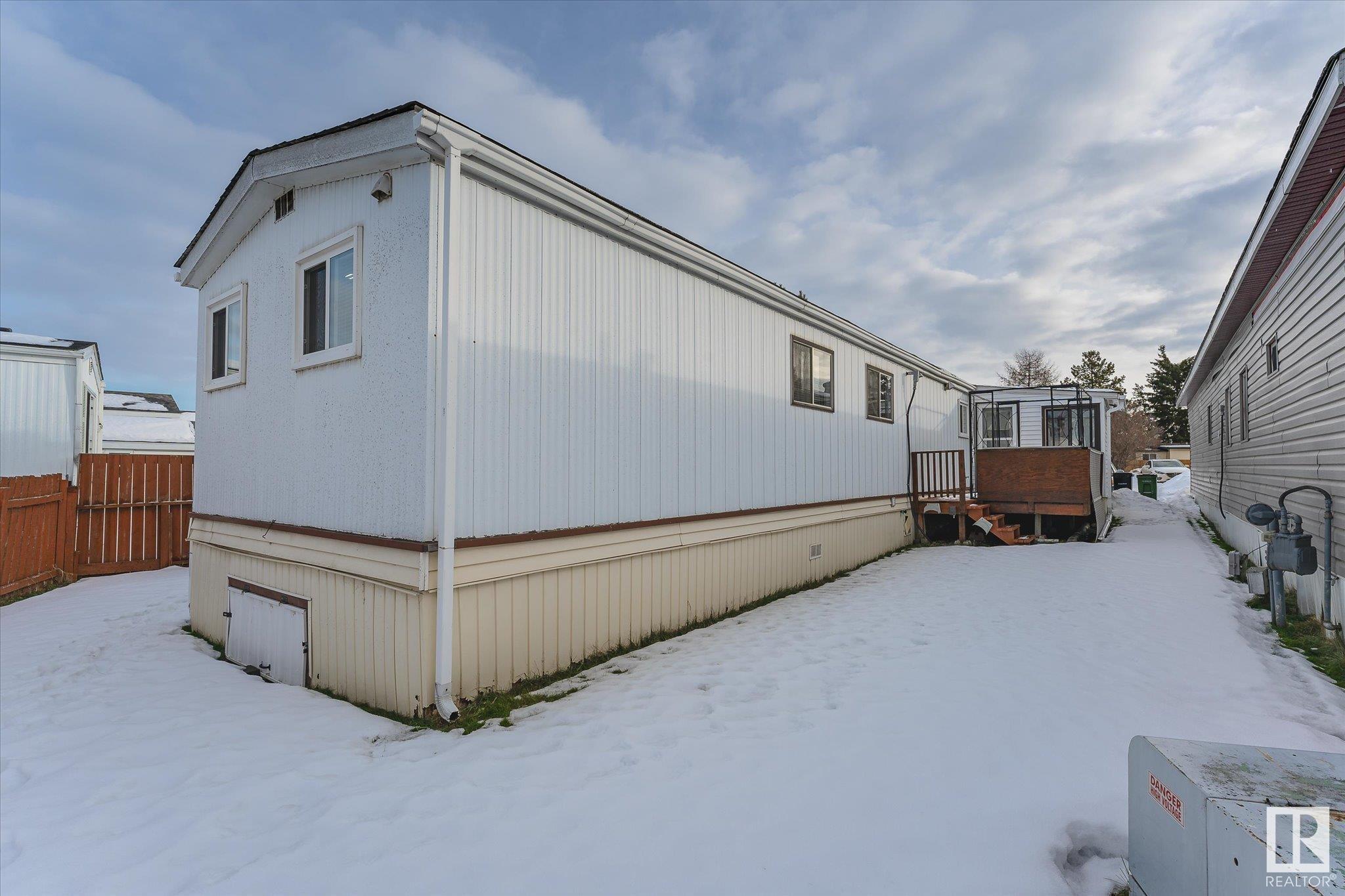      670 Evergreen PA NW , Edmonton,  ,T5Y 4M2 ;  Listing Number: MLS E4418268