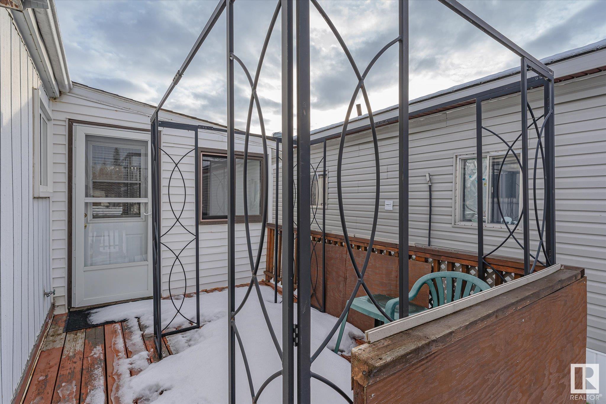      670 Evergreen PA NW , Edmonton,  ,T5Y 4M2 ;  Listing Number: MLS E4418268