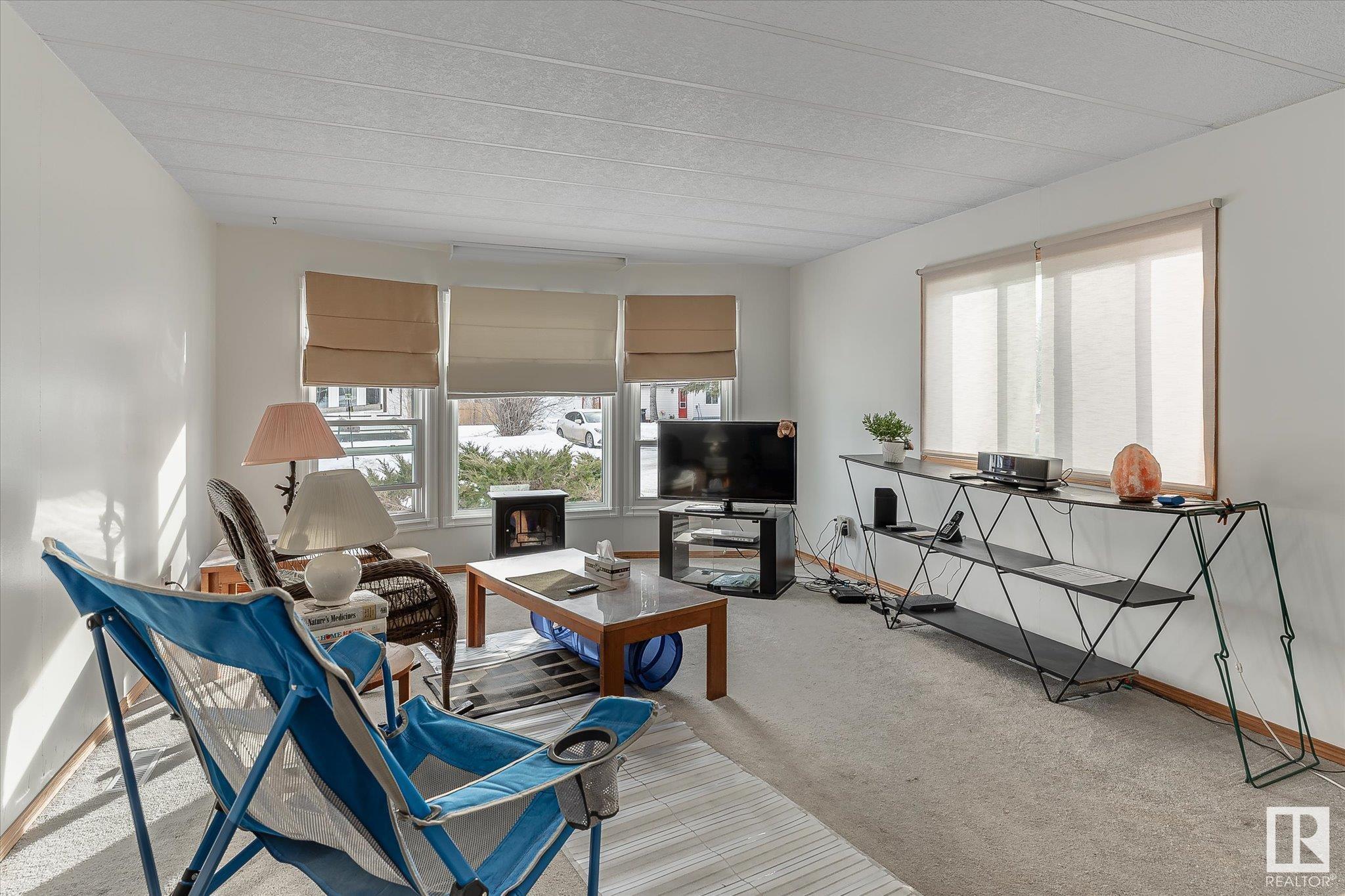      670 Evergreen PA NW , Edmonton,  ,T5Y 4M2 ;  Listing Number: MLS E4418268