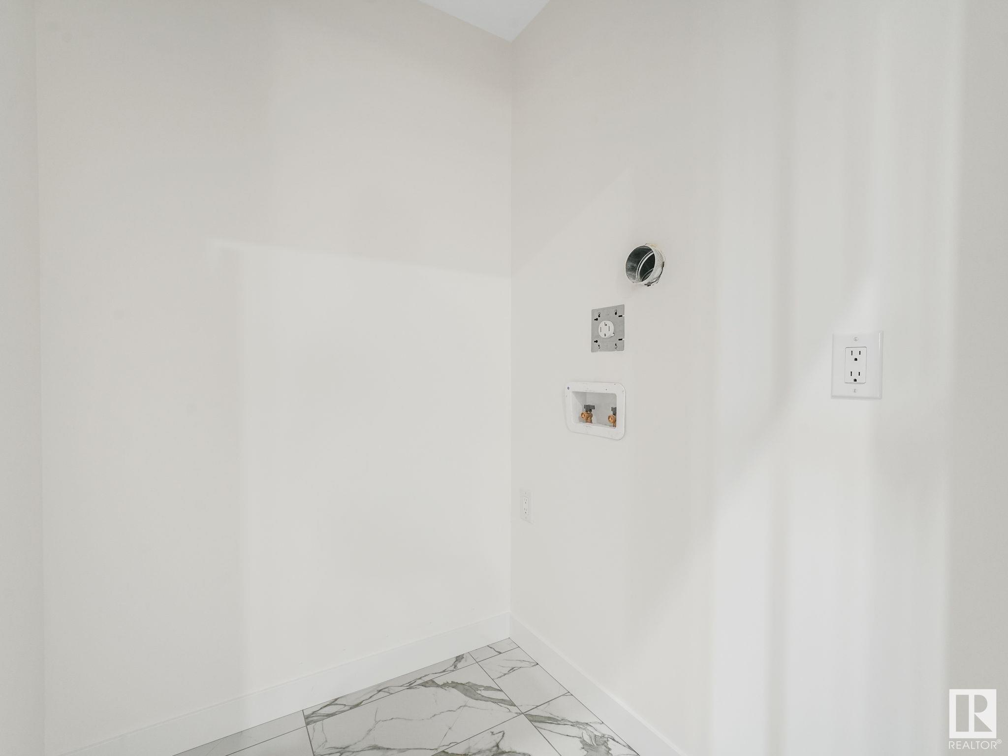      7119 93 AV NW , Edmonton,  ,T6B 0W7 ;  Listing Number: MLS E4418271