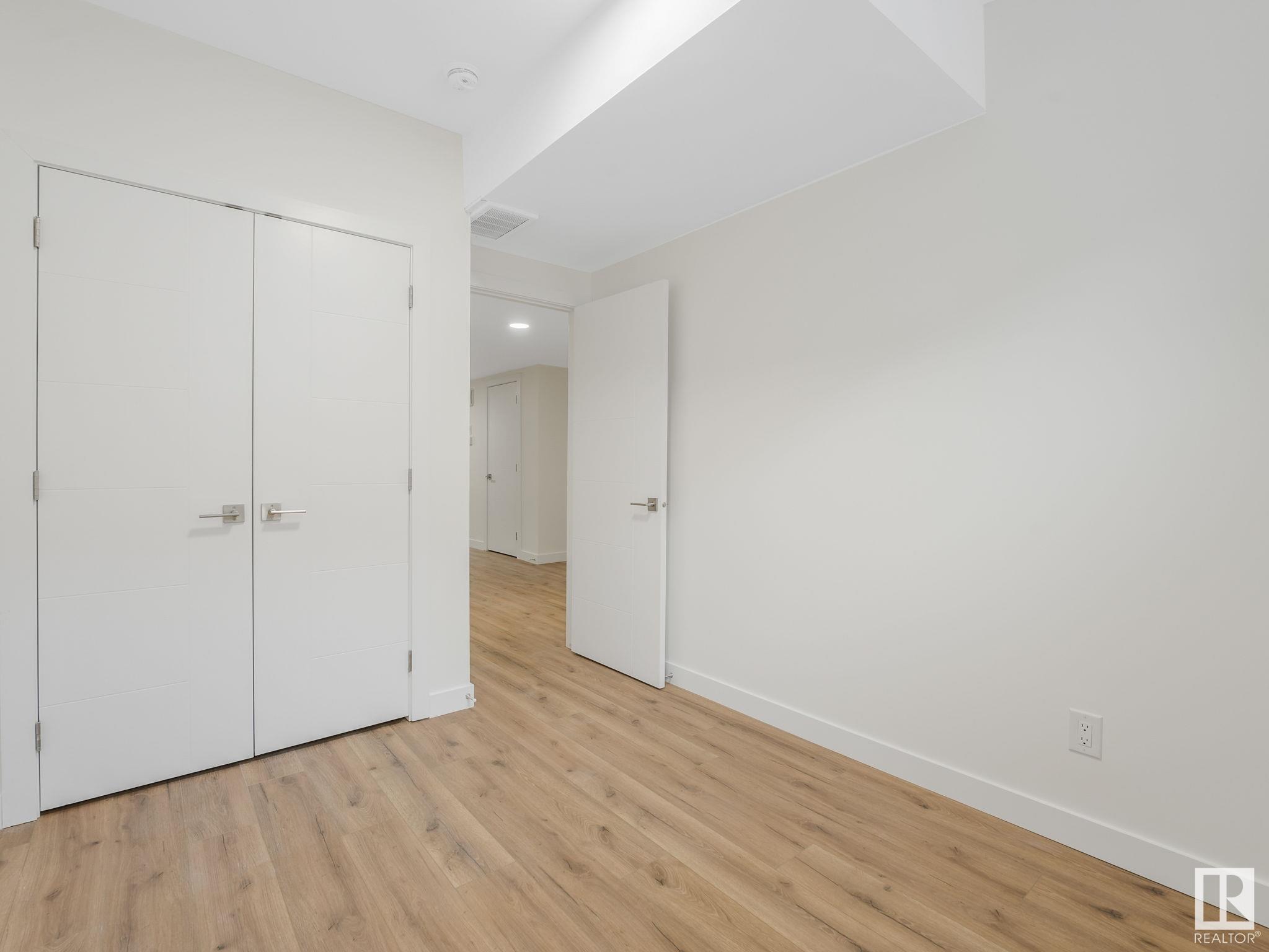      7119 93 AV NW , Edmonton,  ,T6B 0W7 ;  Listing Number: MLS E4418271