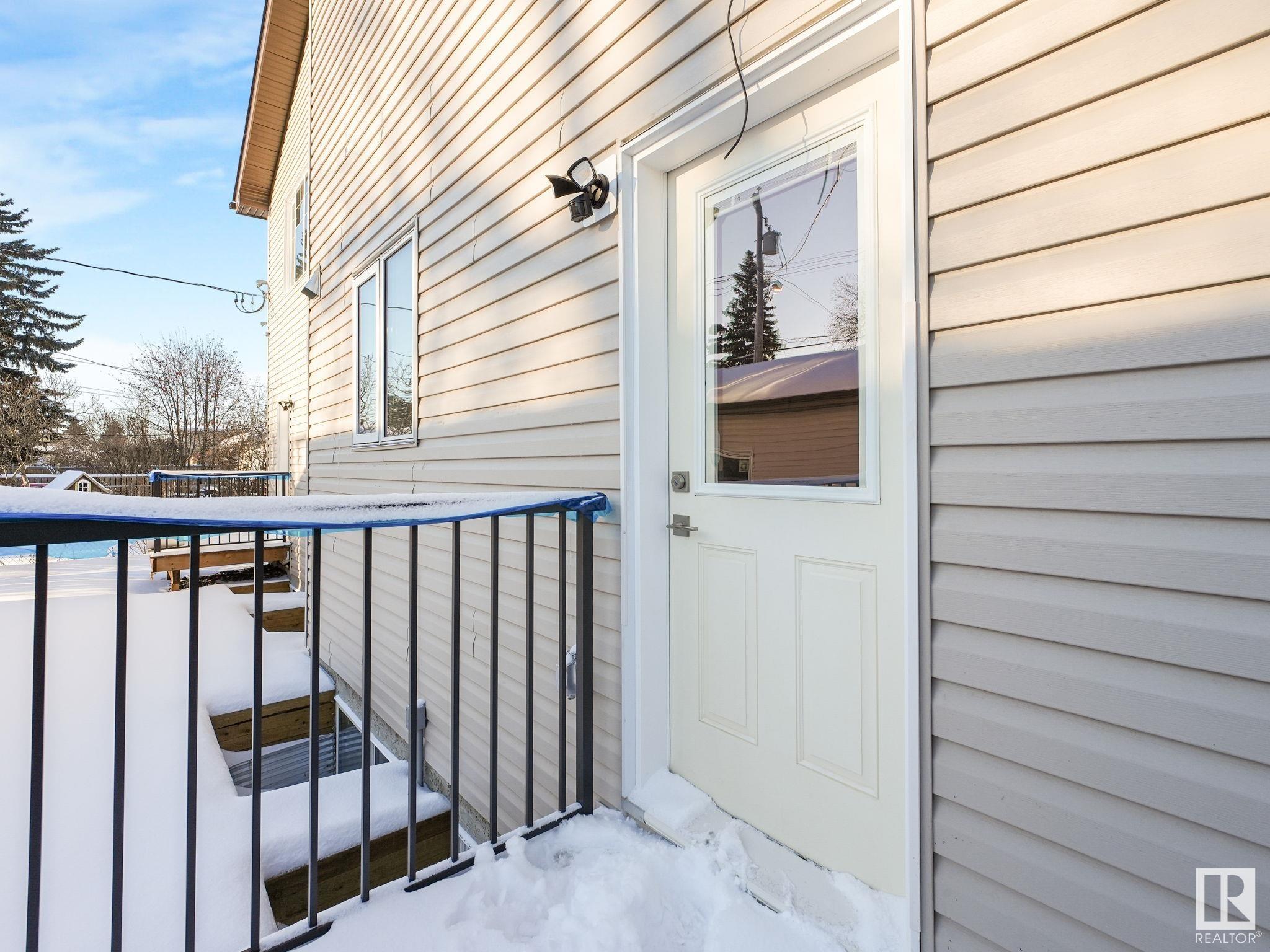      7119 93 AV NW , Edmonton,  ,T6B 0W7 ;  Listing Number: MLS E4418271
