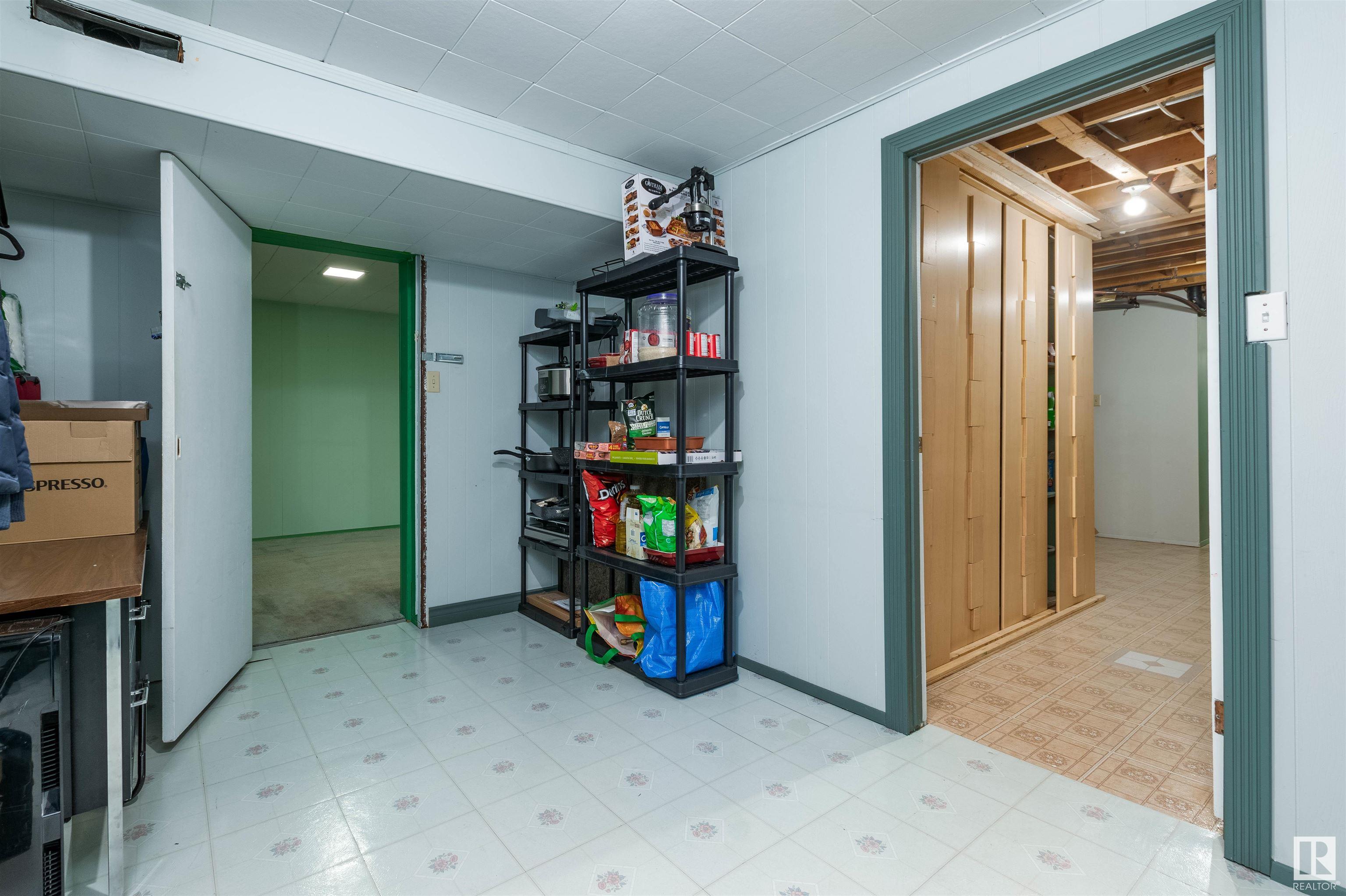      14019 83 ST NW , Edmonton,  ,T5E 2X6 ;  Listing Number: MLS E4418280