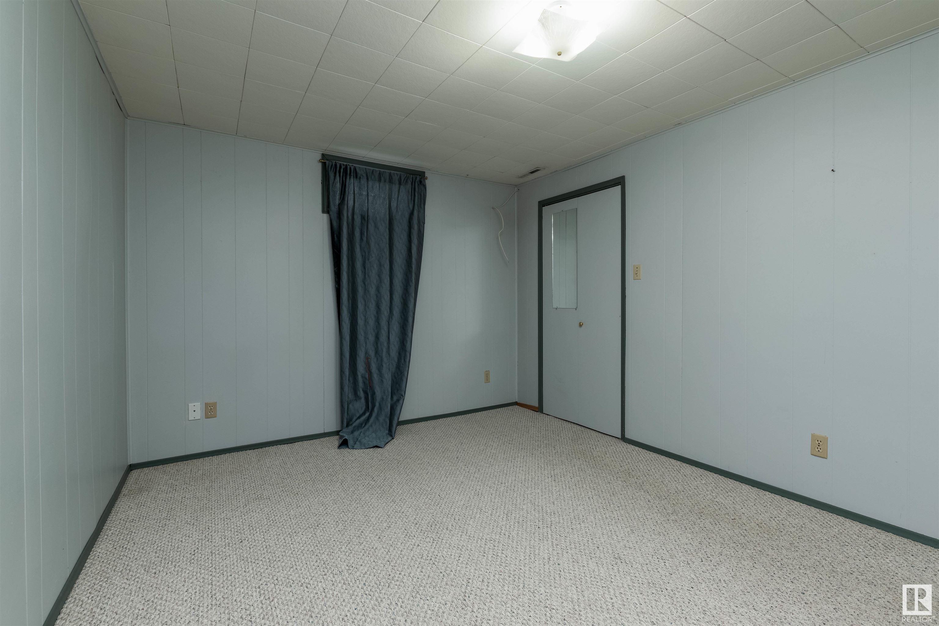      14019 83 ST NW , Edmonton,  ,T5E 2X6 ;  Listing Number: MLS E4418280