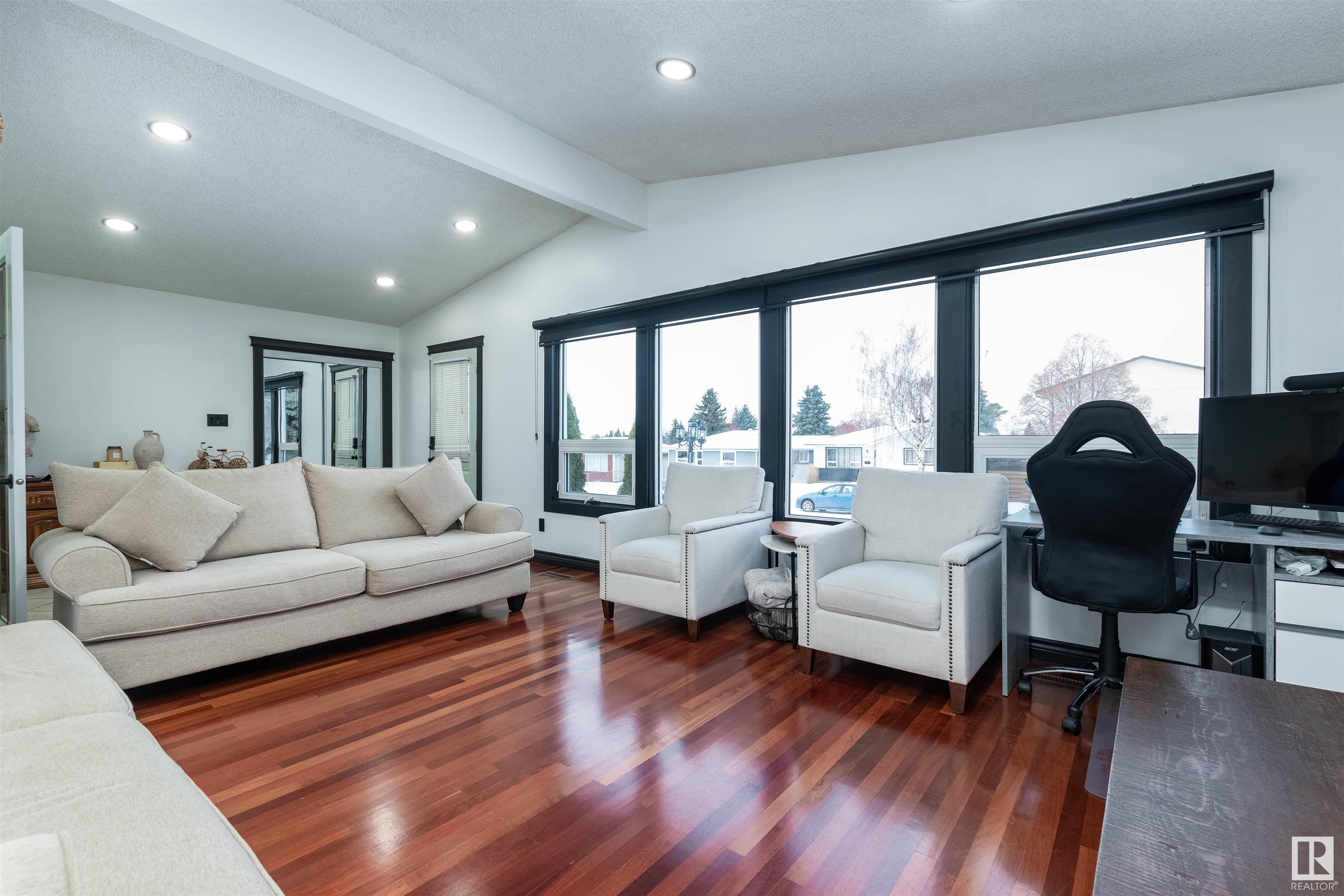      14019 83 ST NW , Edmonton,  ,T5E 2X6 ;  Listing Number: MLS E4418280