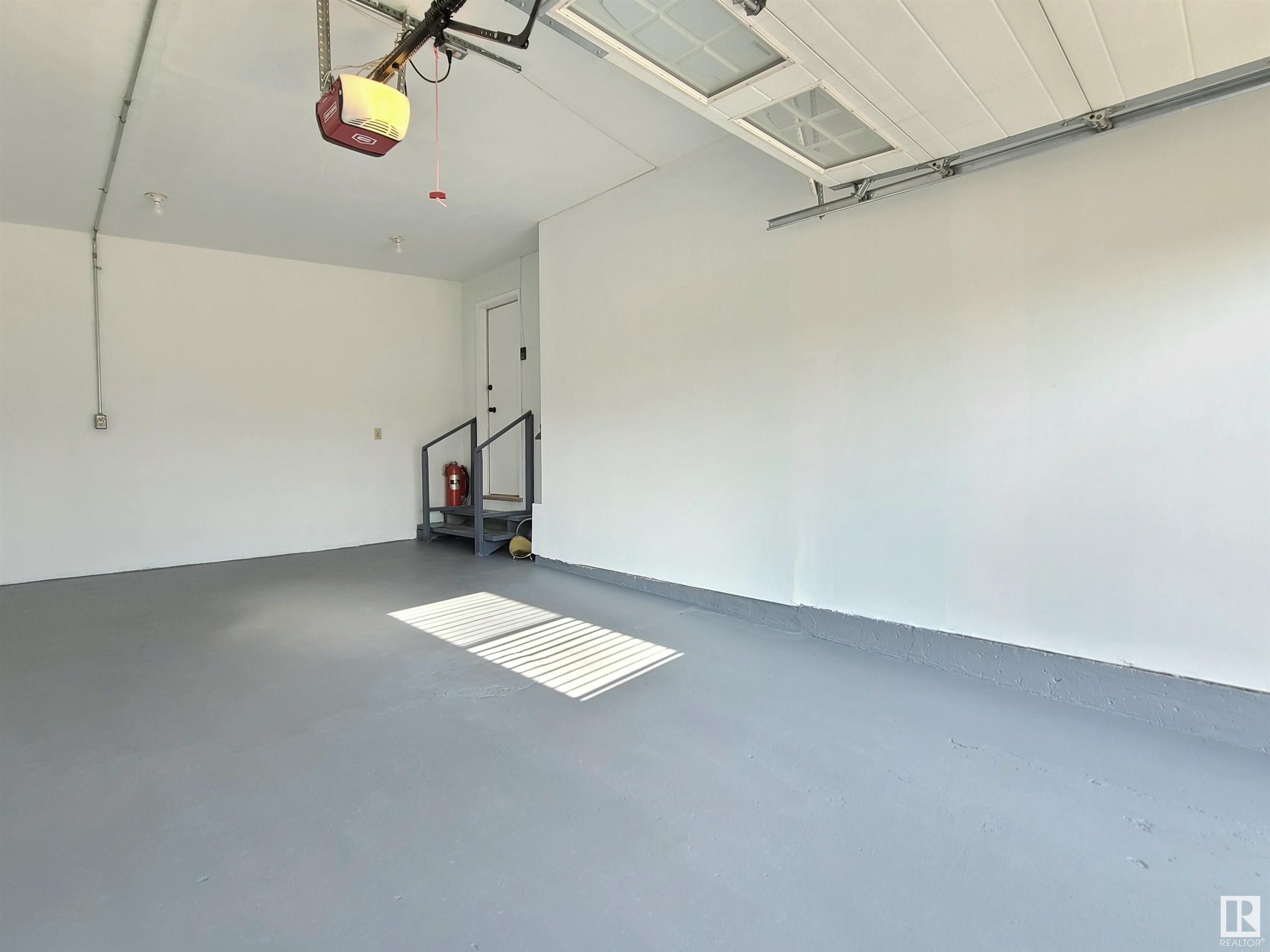      13324 79 ST NW , Edmonton,  ,T5C 1J7 ;  Listing Number: MLS E4418282