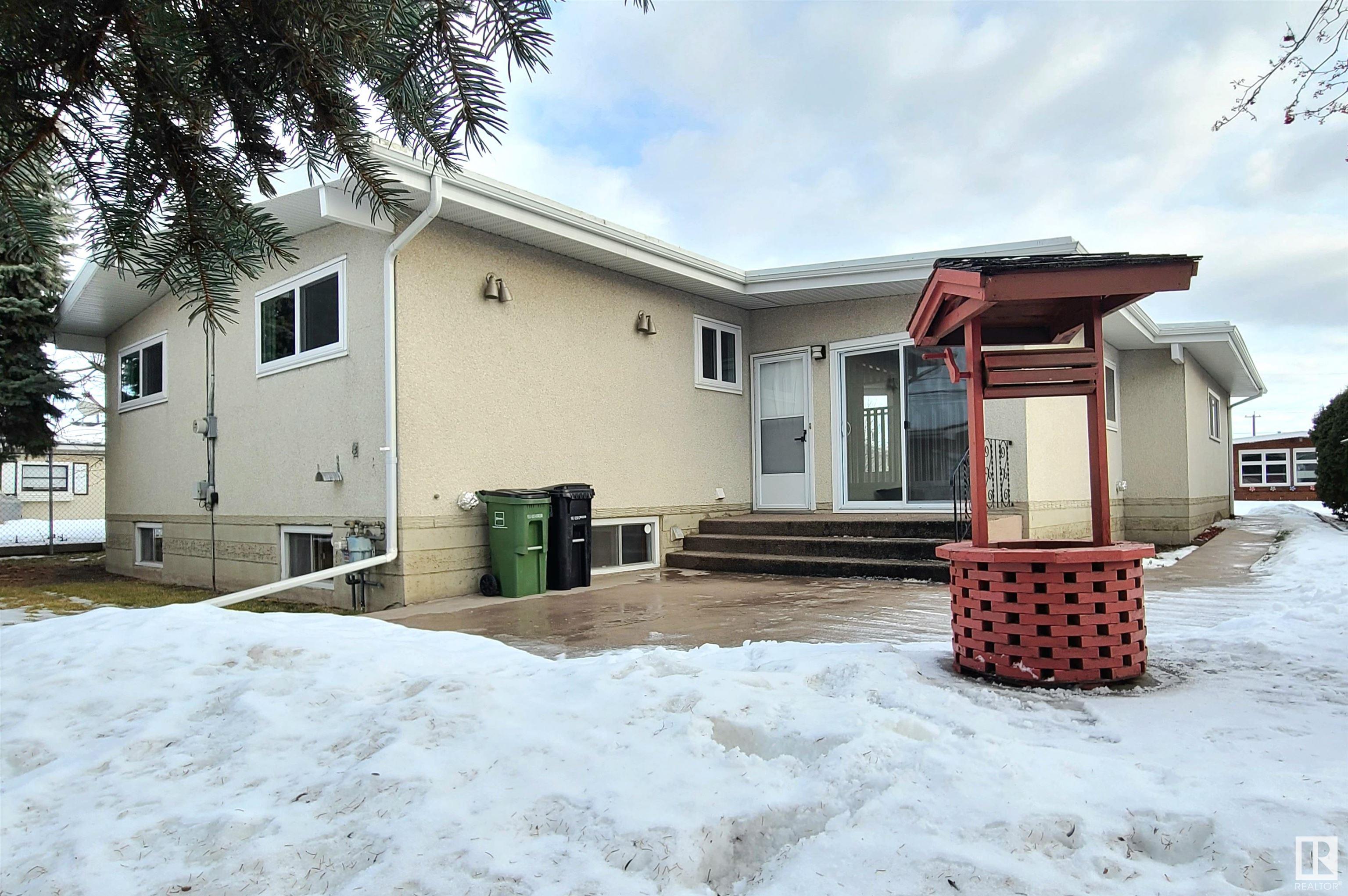      13324 79 ST NW , Edmonton,  ,T5C 1J7 ;  Listing Number: MLS E4418282