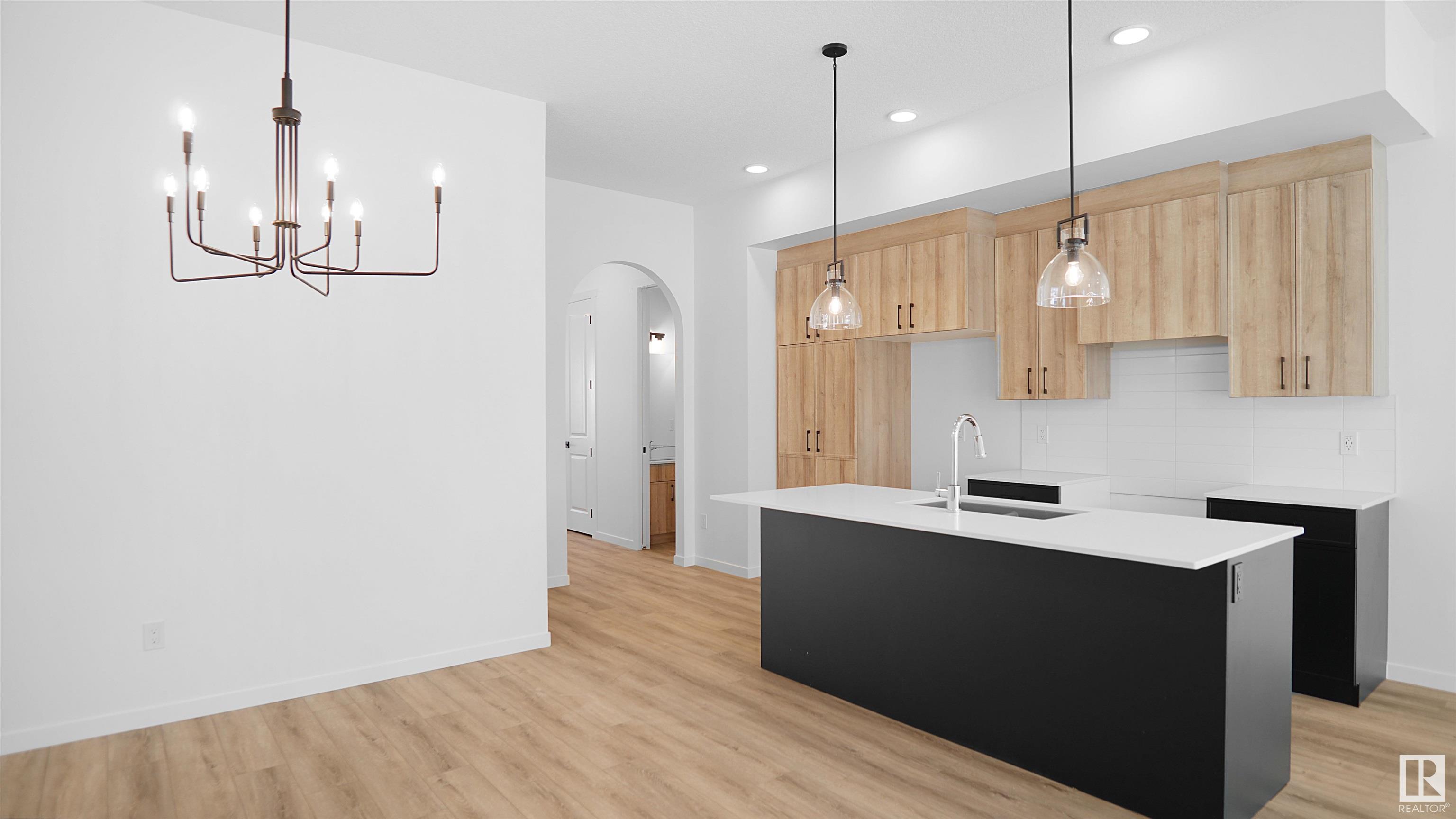      7507 OBSERVER LN NW , Edmonton,  ,T5G 2S5 ;  Listing Number: MLS E4418291
