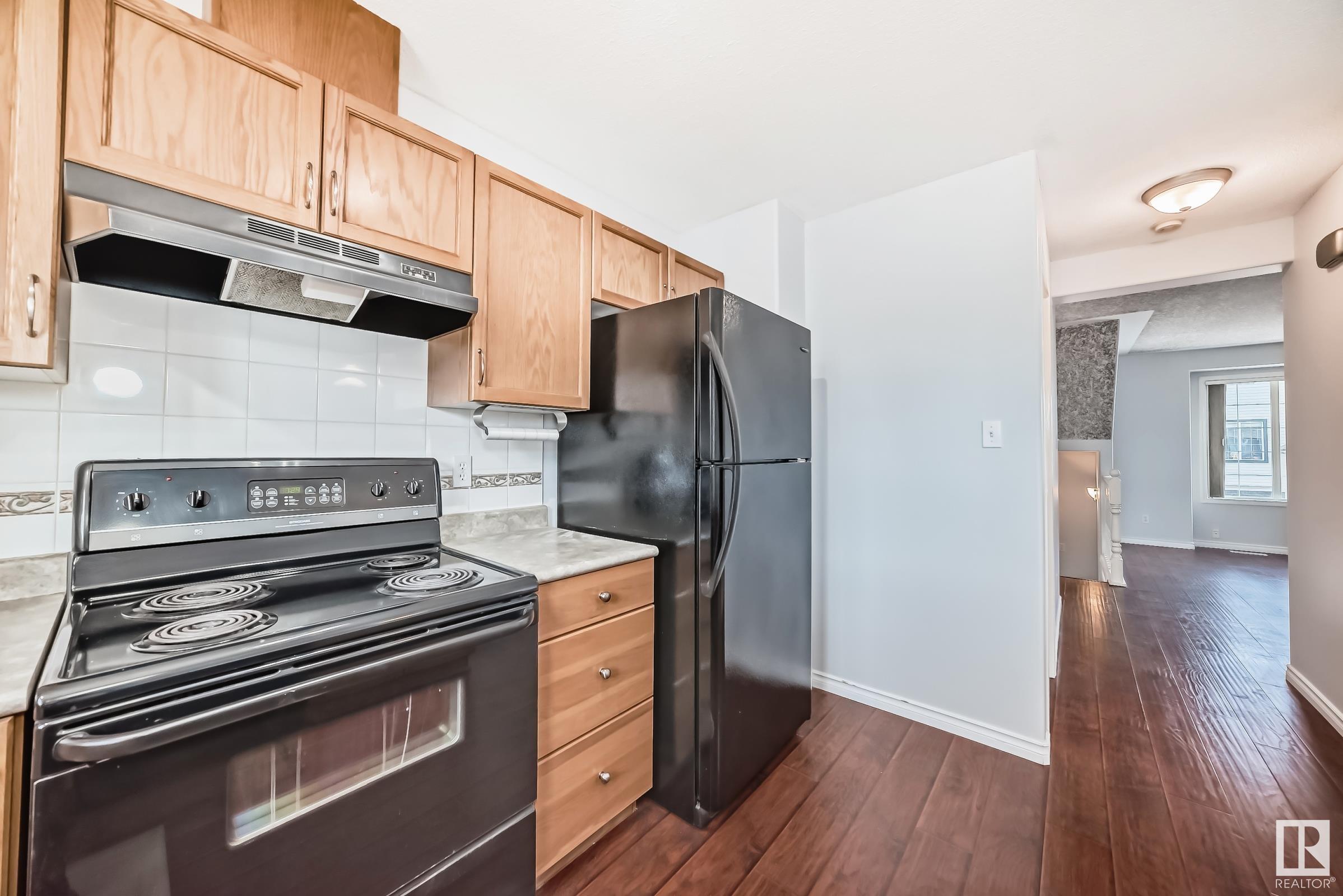      #28 225 BLACKBURN DR E SW , Edmonton,  ,T6W 1H1 ;  Listing Number: MLS E4418295