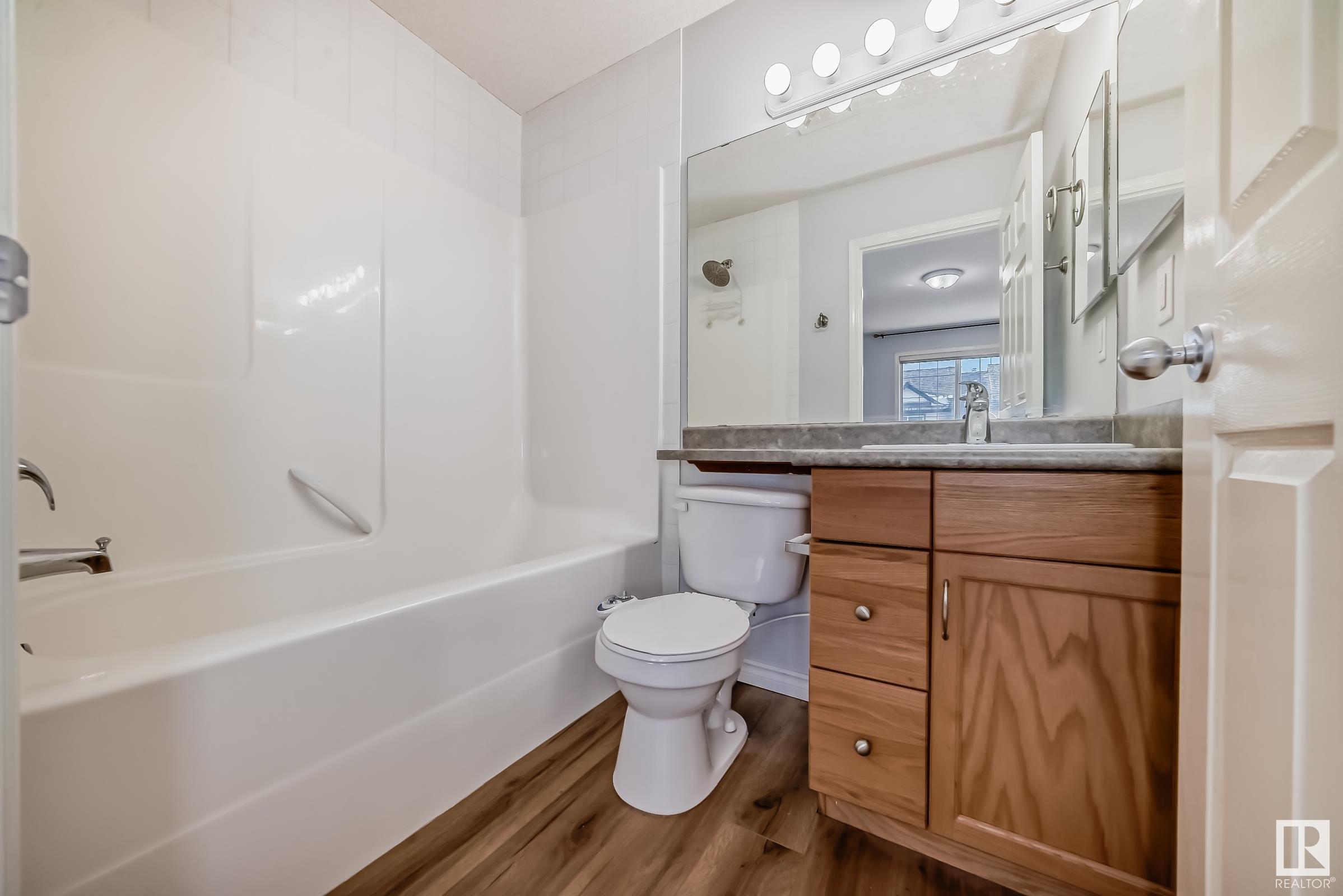      #28 225 BLACKBURN DR E SW , Edmonton,  ,T6W 1H1 ;  Listing Number: MLS E4418295