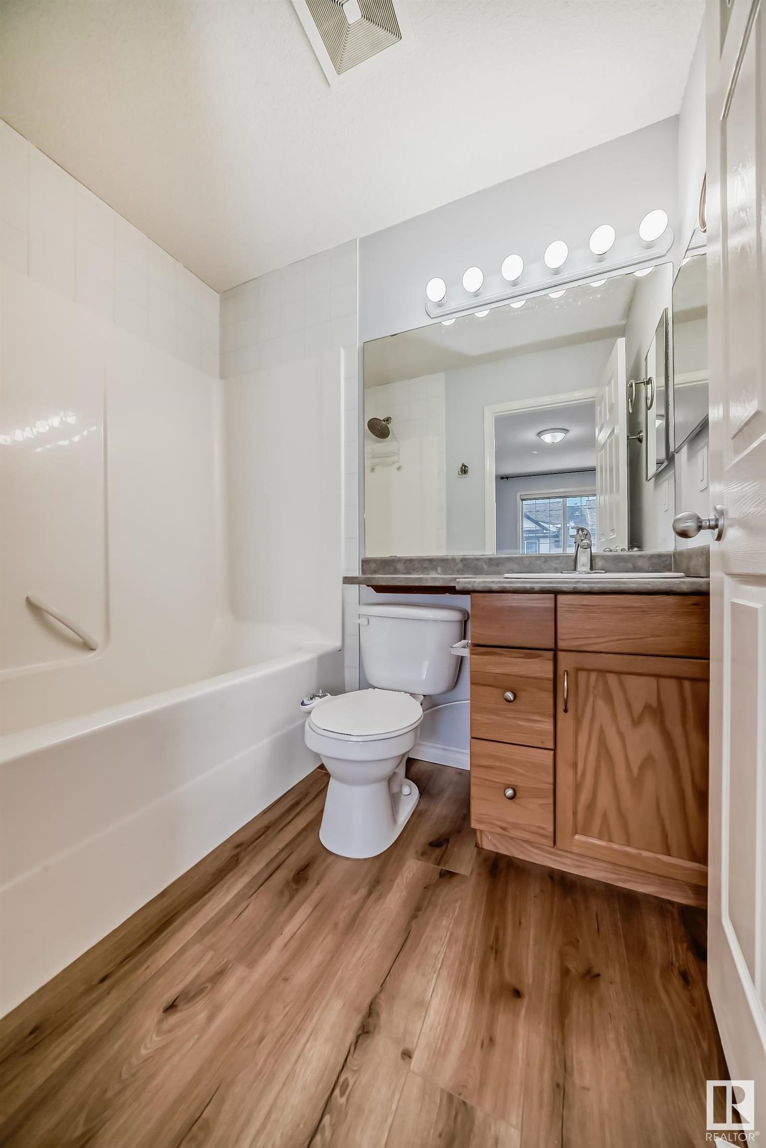      #28 225 BLACKBURN DR E SW , Edmonton,  ,T6W 1H1 ;  Listing Number: MLS E4418295