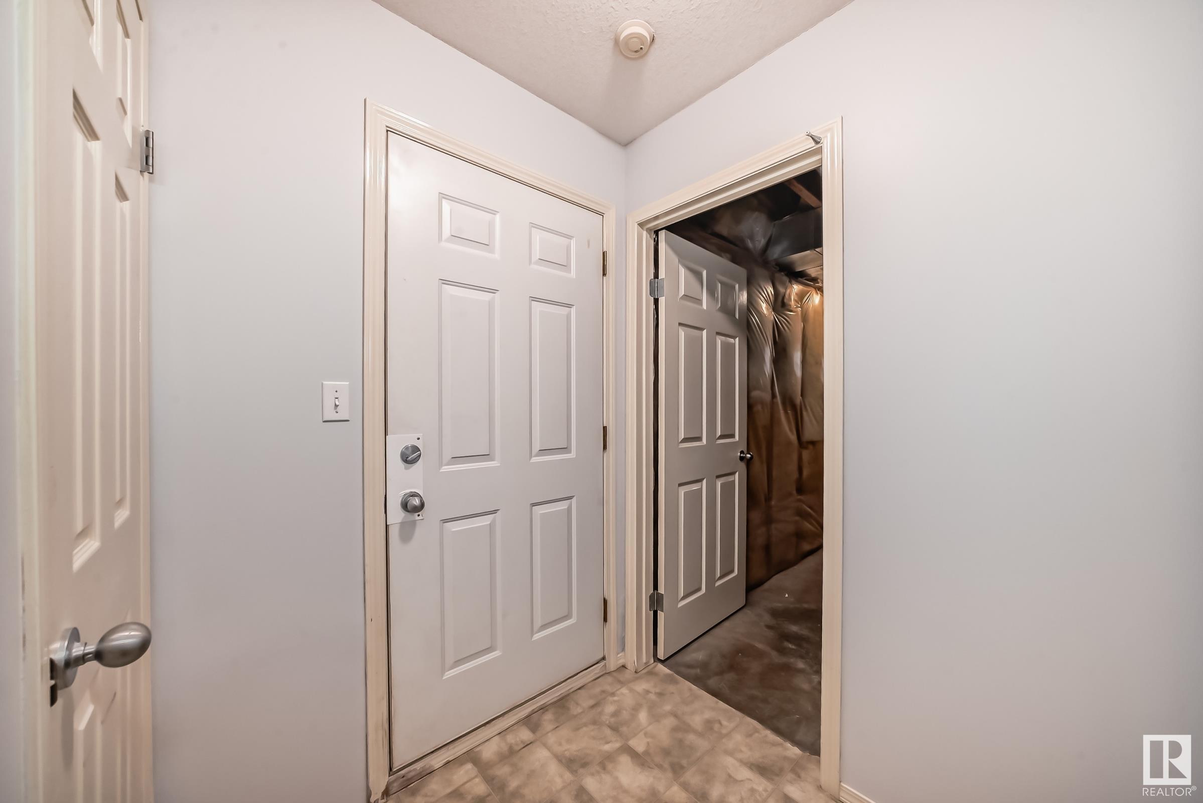      #28 225 BLACKBURN DR E SW , Edmonton,  ,T6W 1H1 ;  Listing Number: MLS E4418295