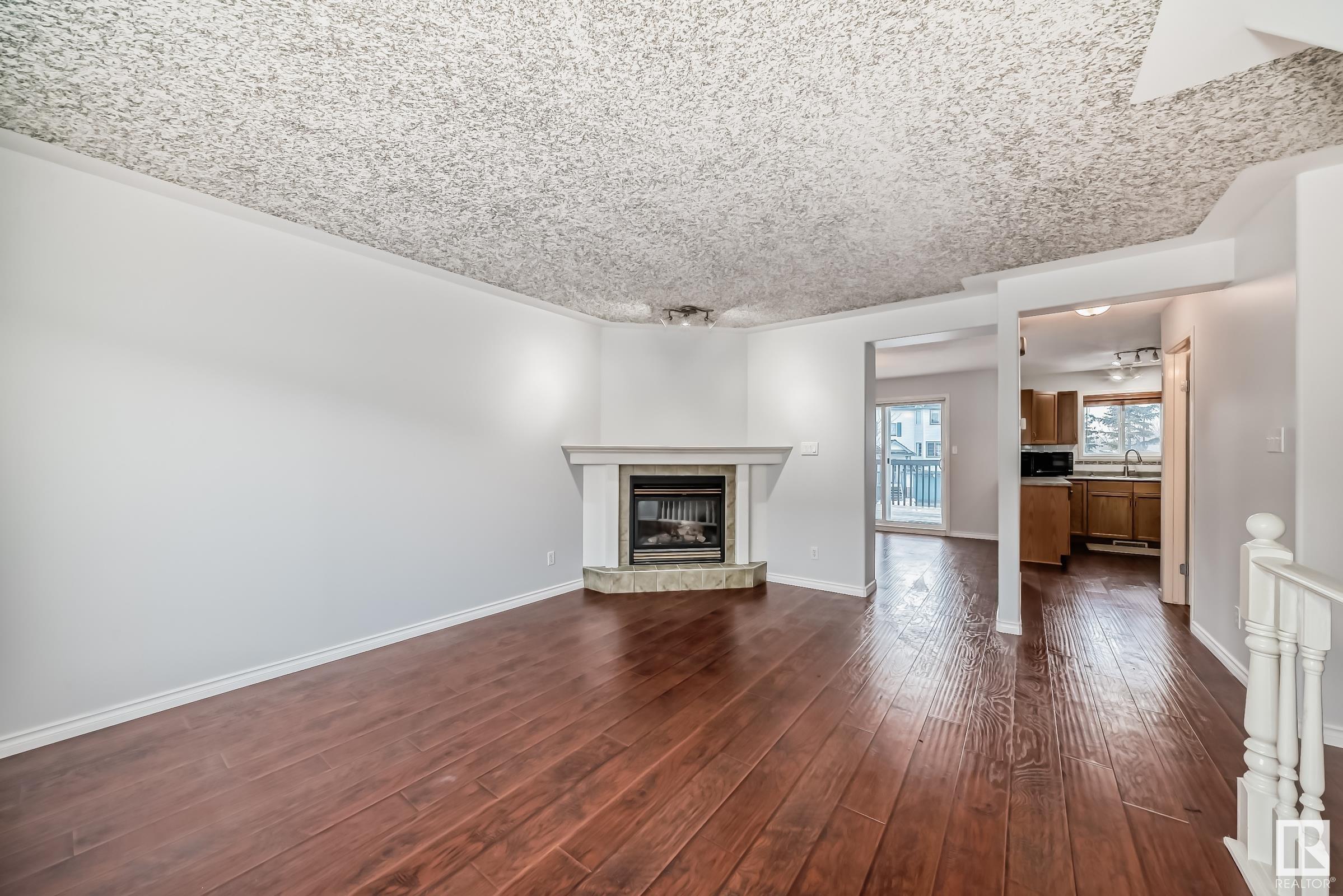      #28 225 BLACKBURN DR E SW , Edmonton,  ,T6W 1H1 ;  Listing Number: MLS E4418295