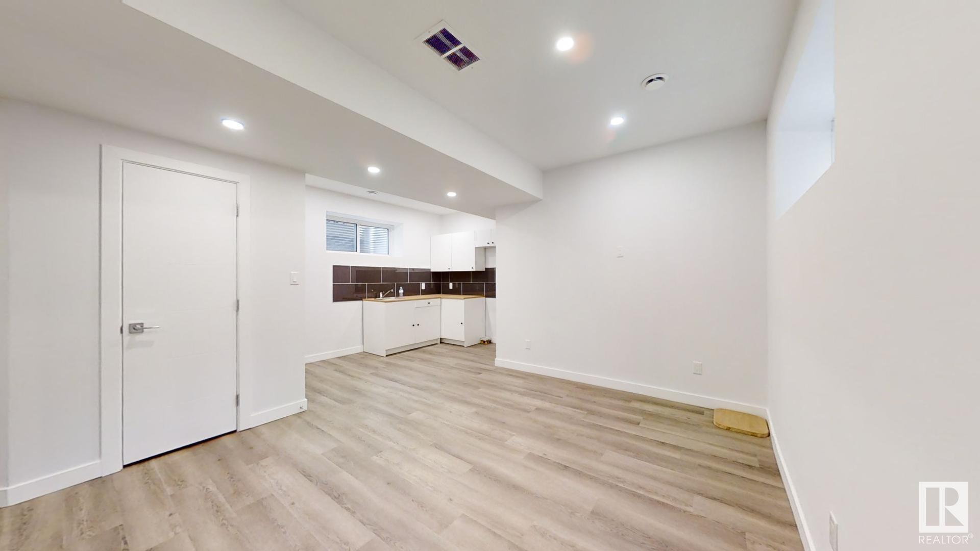      4705 36 St , Beaumont,  ,T4X 2C3 ;  Listing Number: MLS E4418298