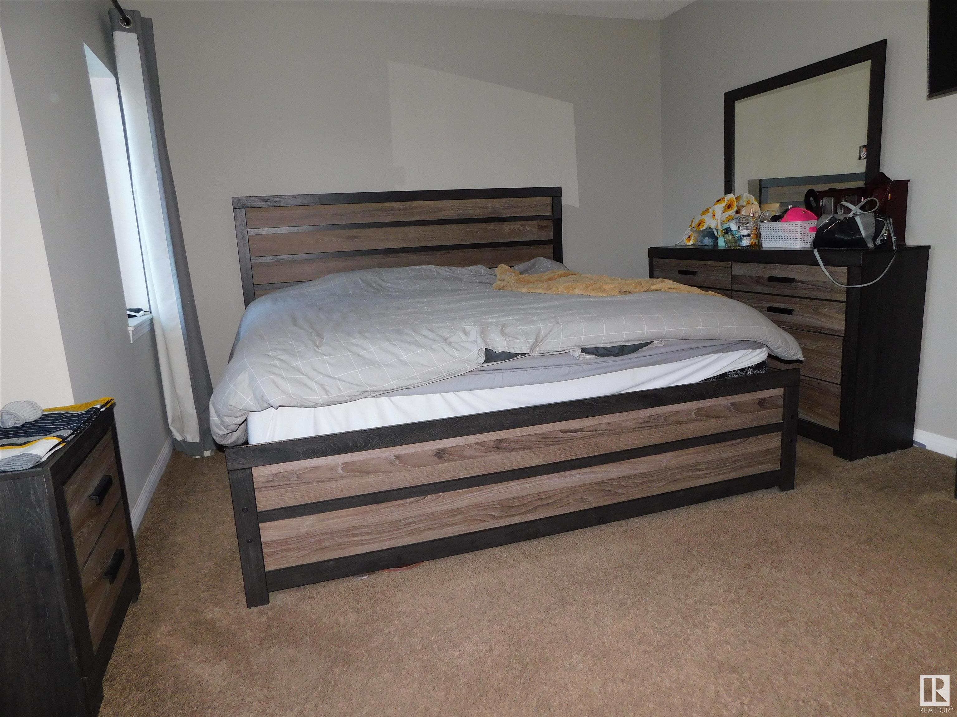      15012 136 ST NW , Edmonton,  ,T6V 1N2 ;  Listing Number: MLS E4418302