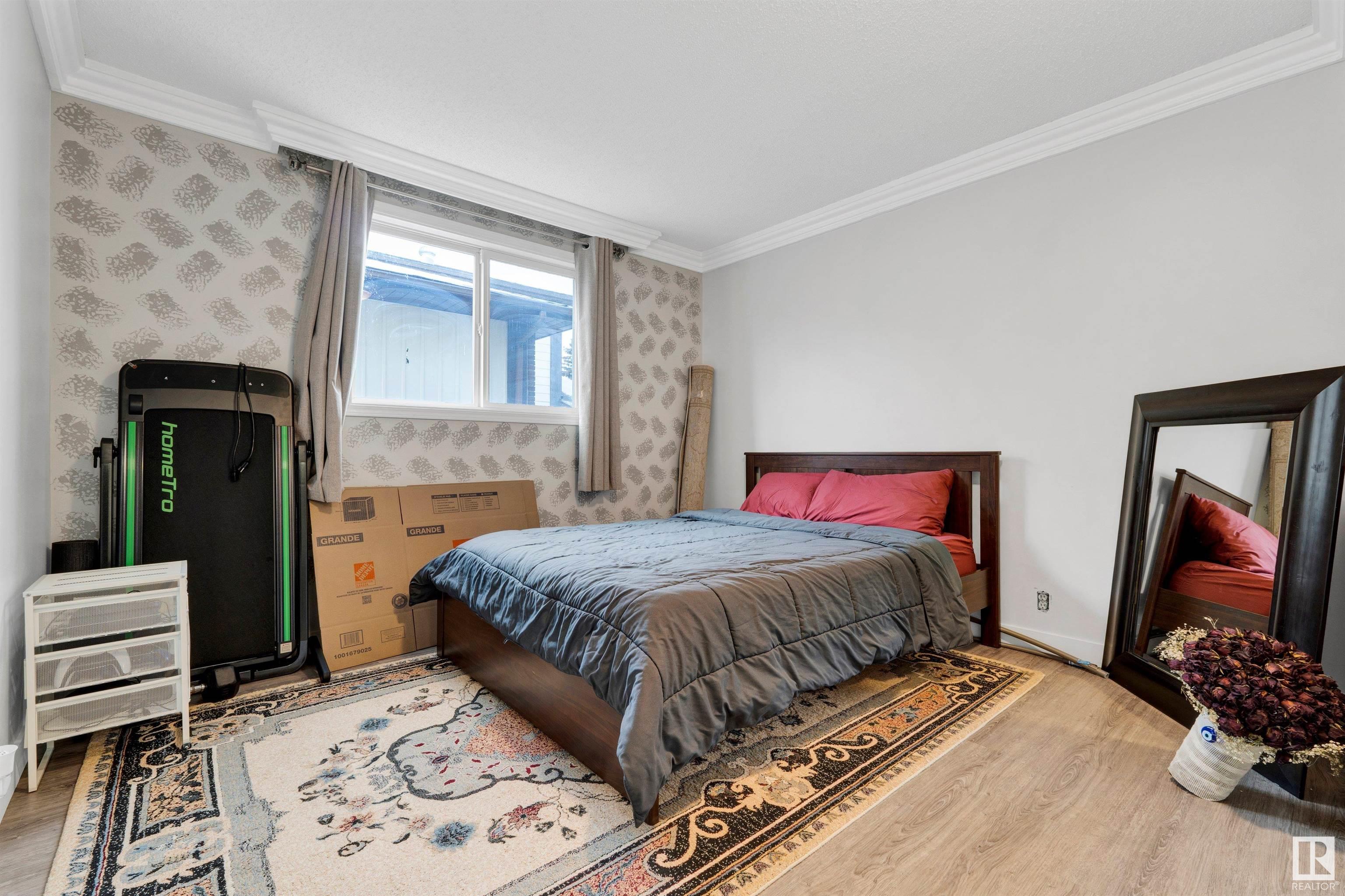      18615 71 AV NW , Edmonton,  ,T5T 2V9 ;  Listing Number: MLS E4418303