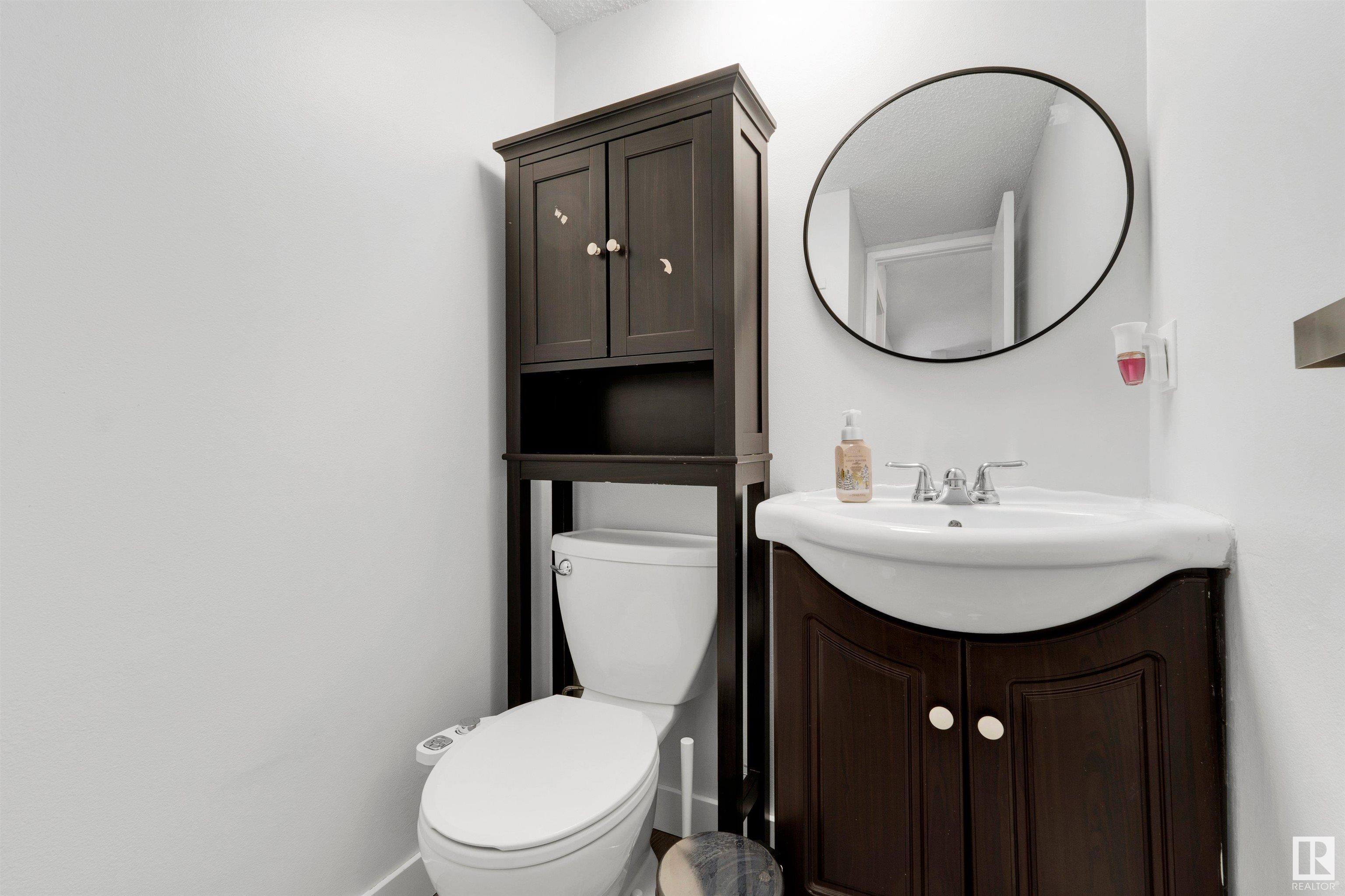      18615 71 AV NW , Edmonton,  ,T5T 2V9 ;  Listing Number: MLS E4418303