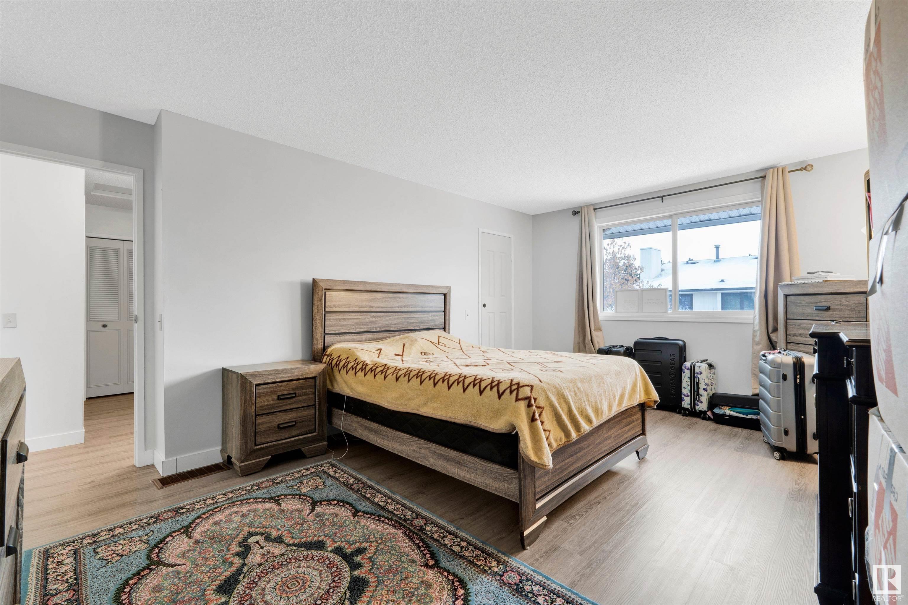      18615 71 AV NW , Edmonton,  ,T5T 2V9 ;  Listing Number: MLS E4418303