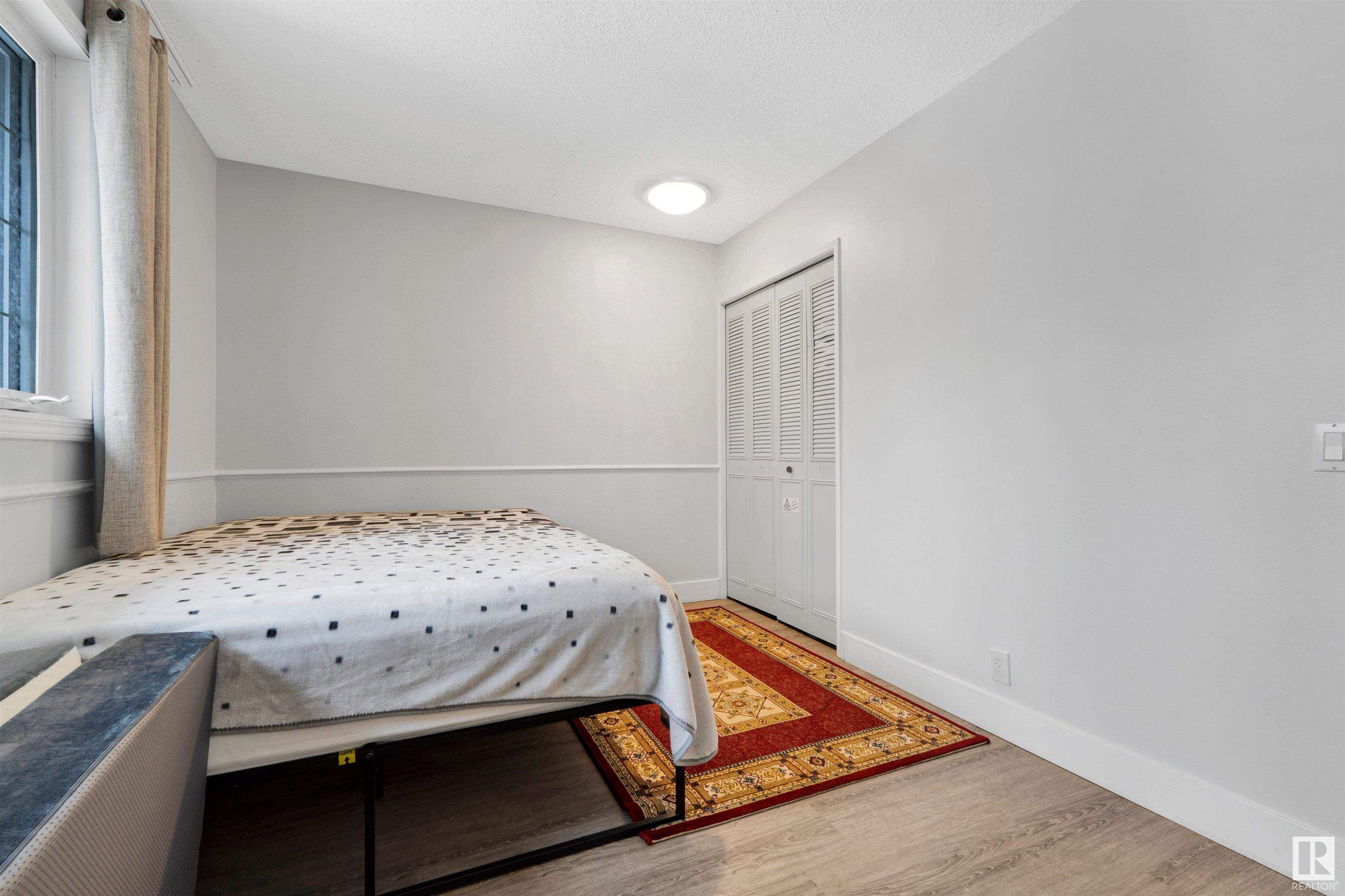     18615 71 AV NW , Edmonton,  ,T5T 2V9 ;  Listing Number: MLS E4418303