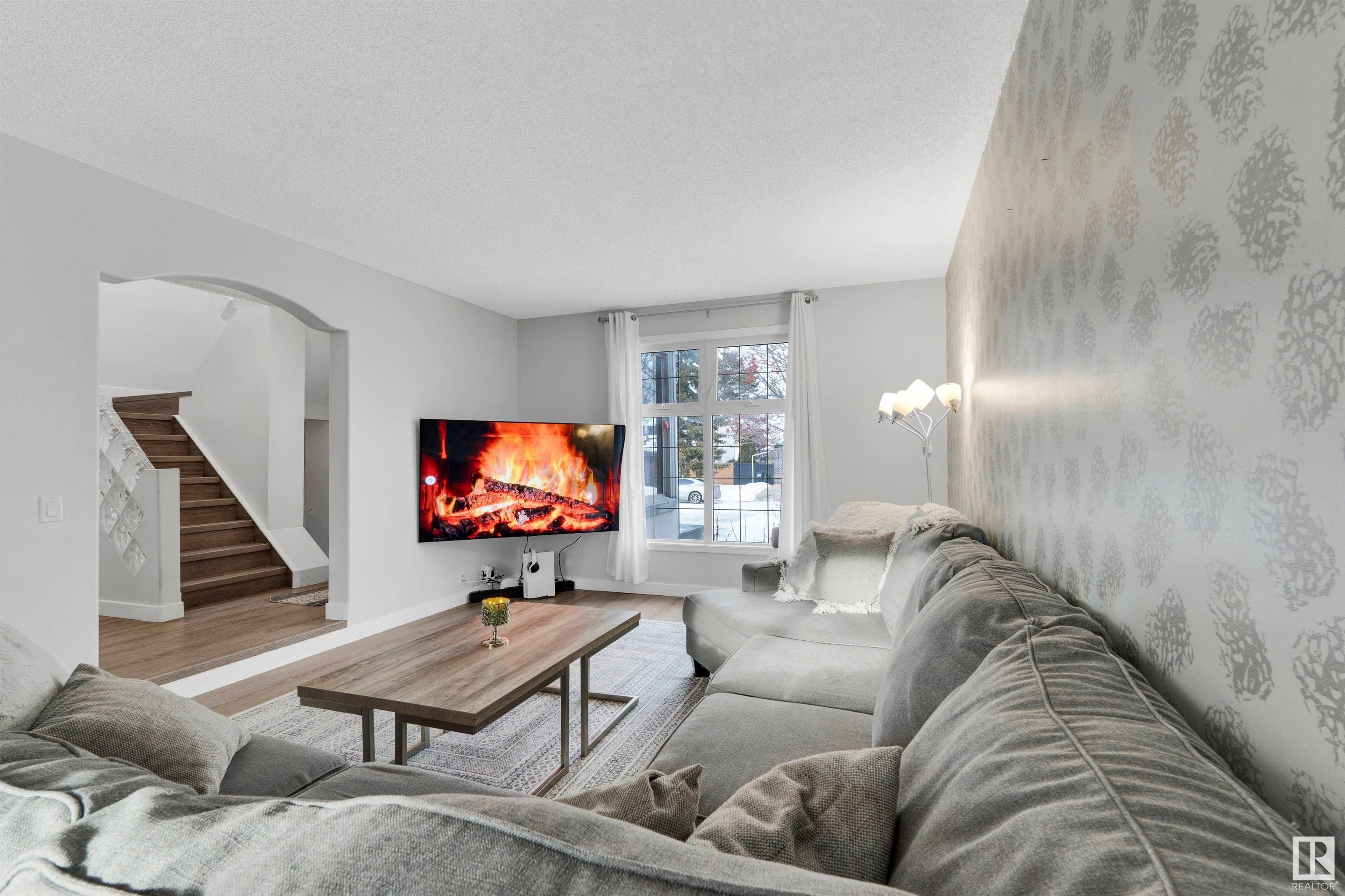      18615 71 AV NW , Edmonton,  ,T5T 2V9 ;  Listing Number: MLS E4418303