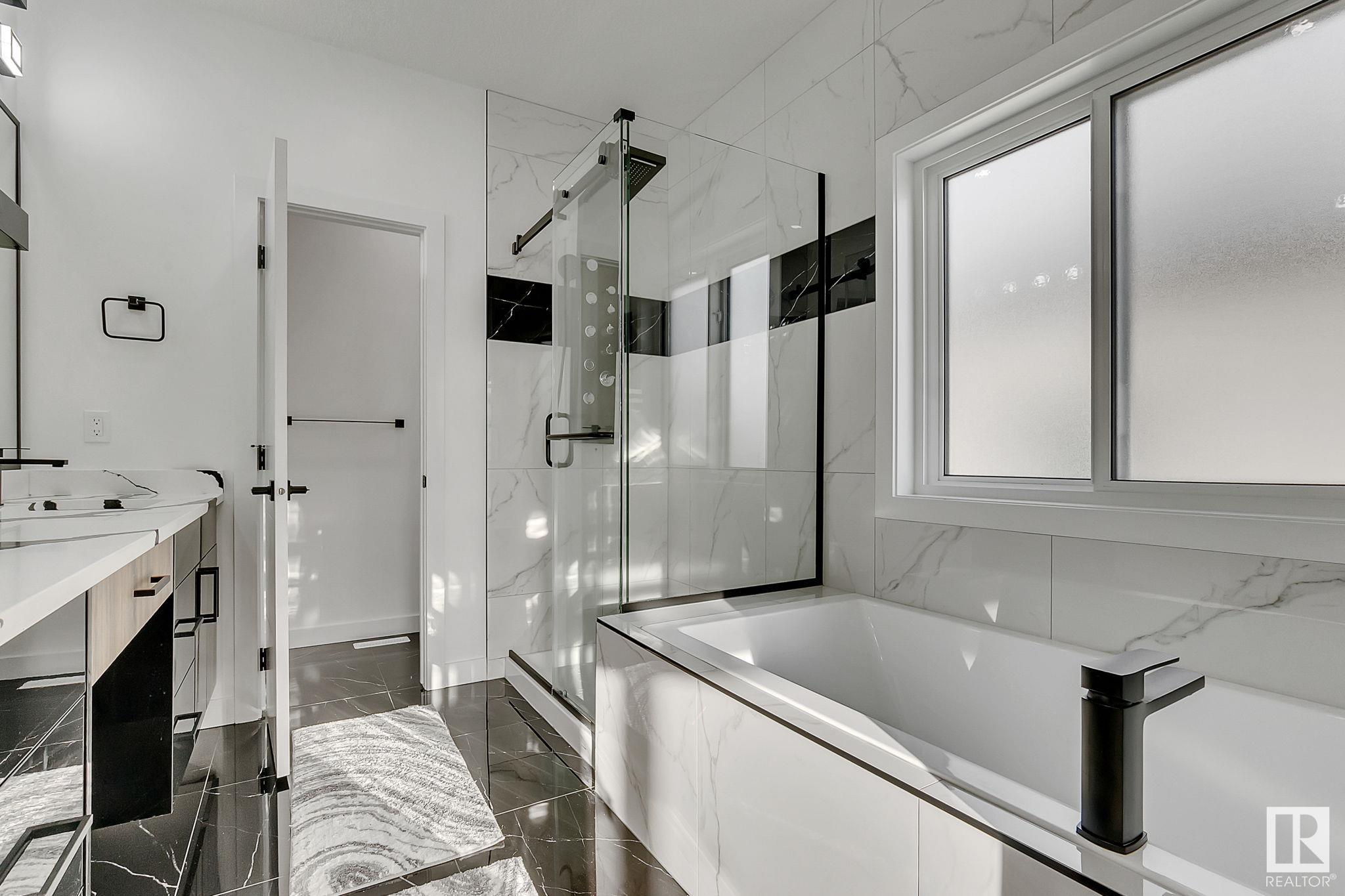      2517 14A AV NW , Edmonton,  ,T6T 2T6 ;  Listing Number: MLS E4418312