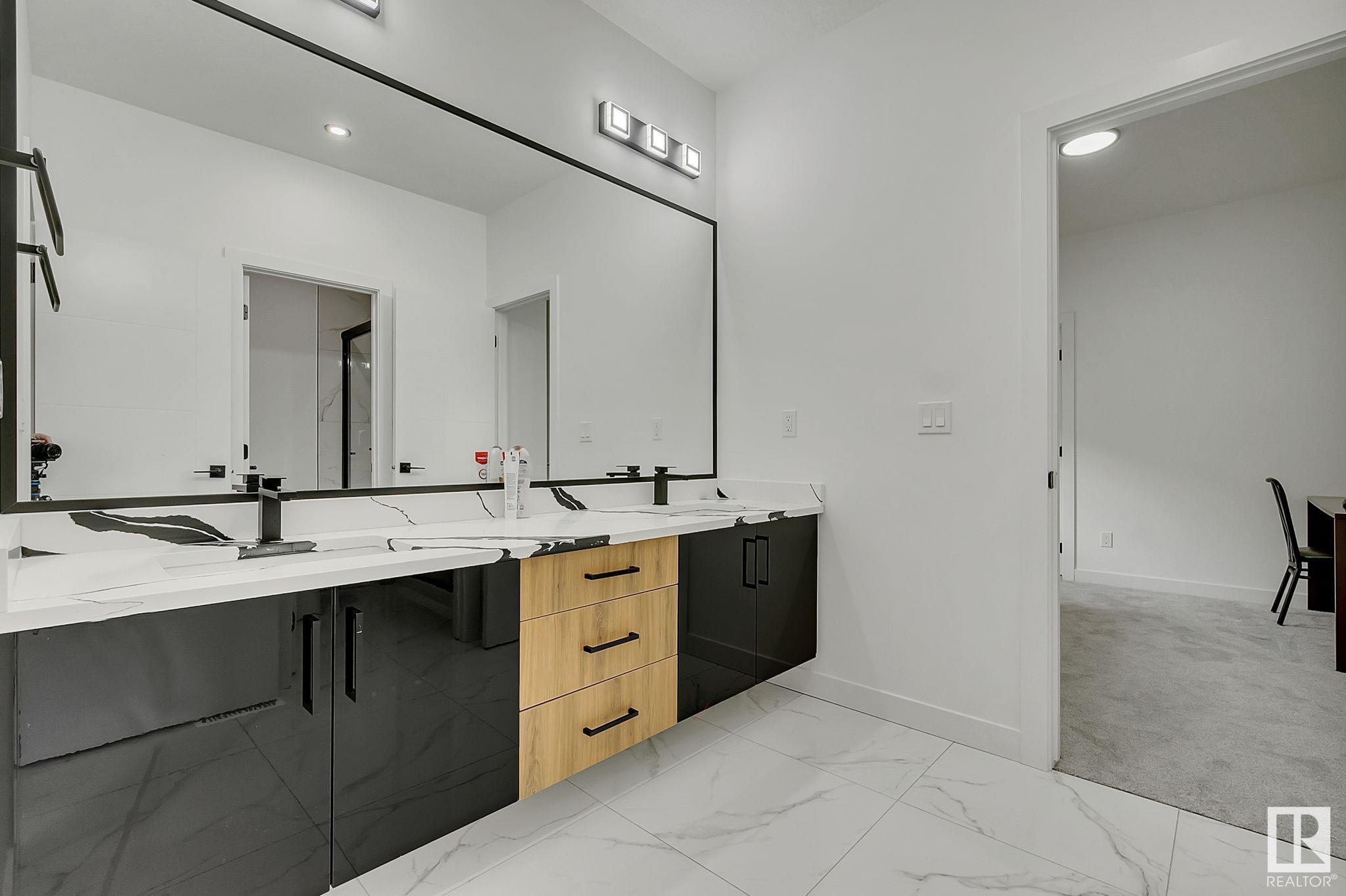      2517 14A AV NW , Edmonton,  ,T6T 2T6 ;  Listing Number: MLS E4418312