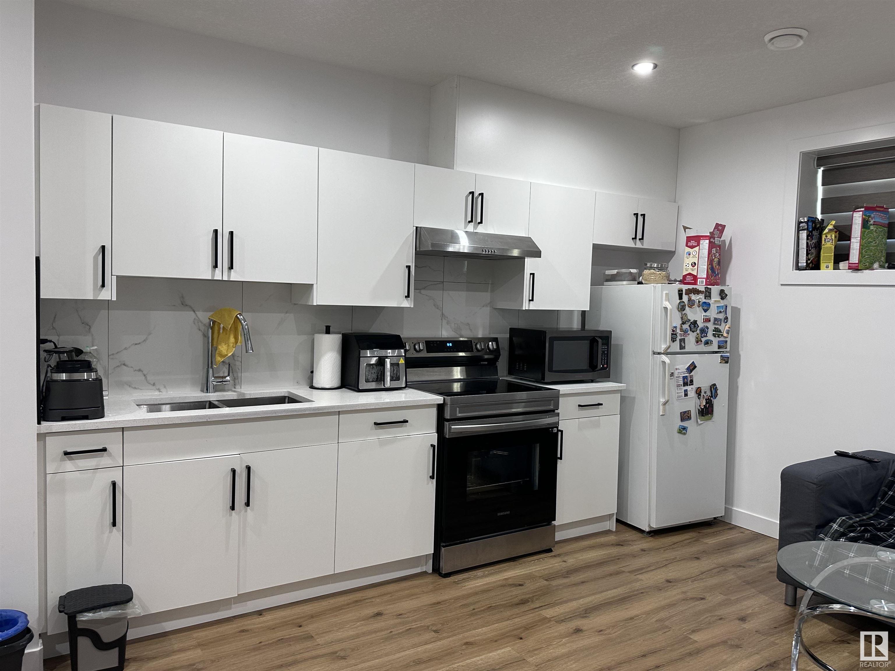      2517 14A AV NW , Edmonton,  ,T6T 2T6 ;  Listing Number: MLS E4418312
