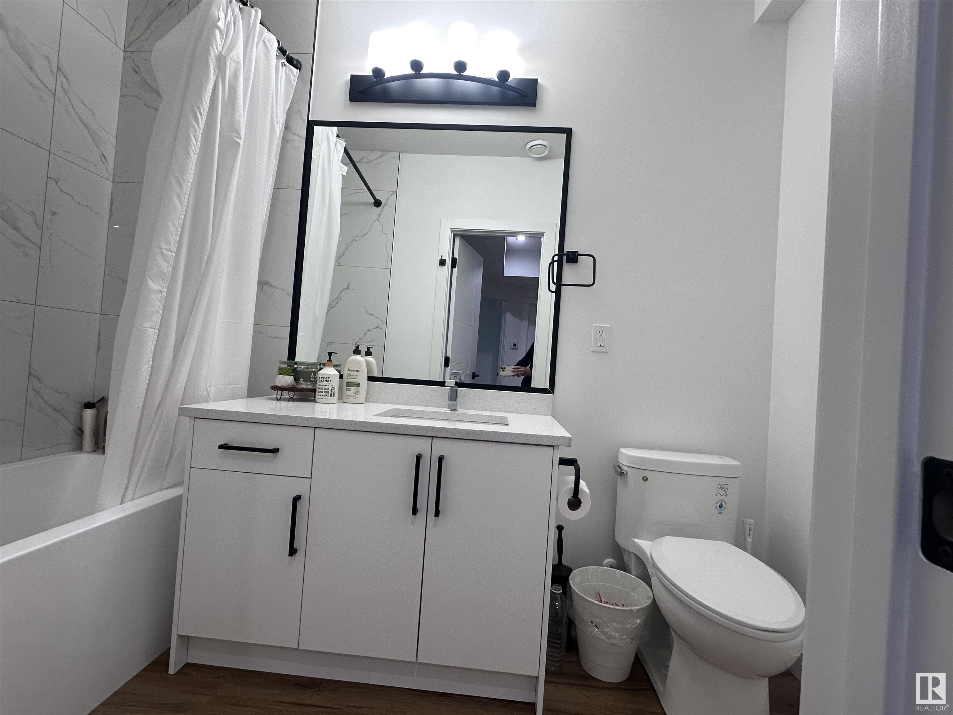      2517 14A AV NW , Edmonton,  ,T6T 2T6 ;  Listing Number: MLS E4418312
