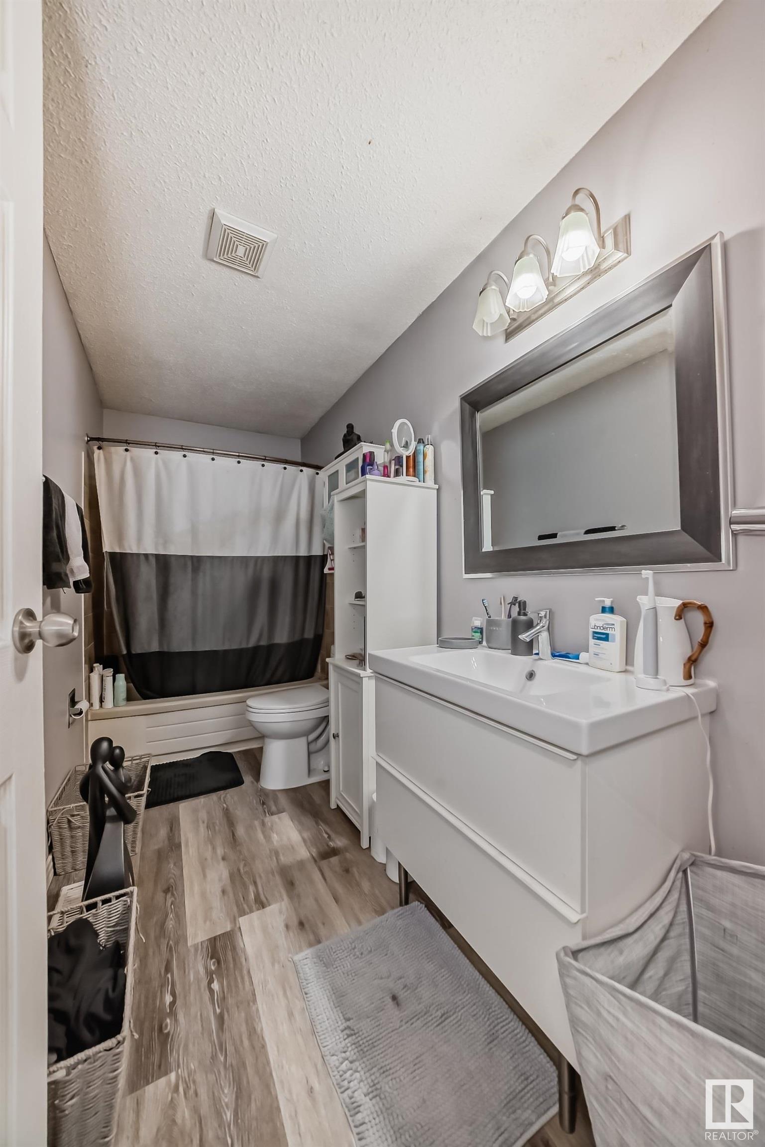      5216 57 ST , Beaumont,  ,T4X 1B3 ;  Listing Number: MLS E4418315