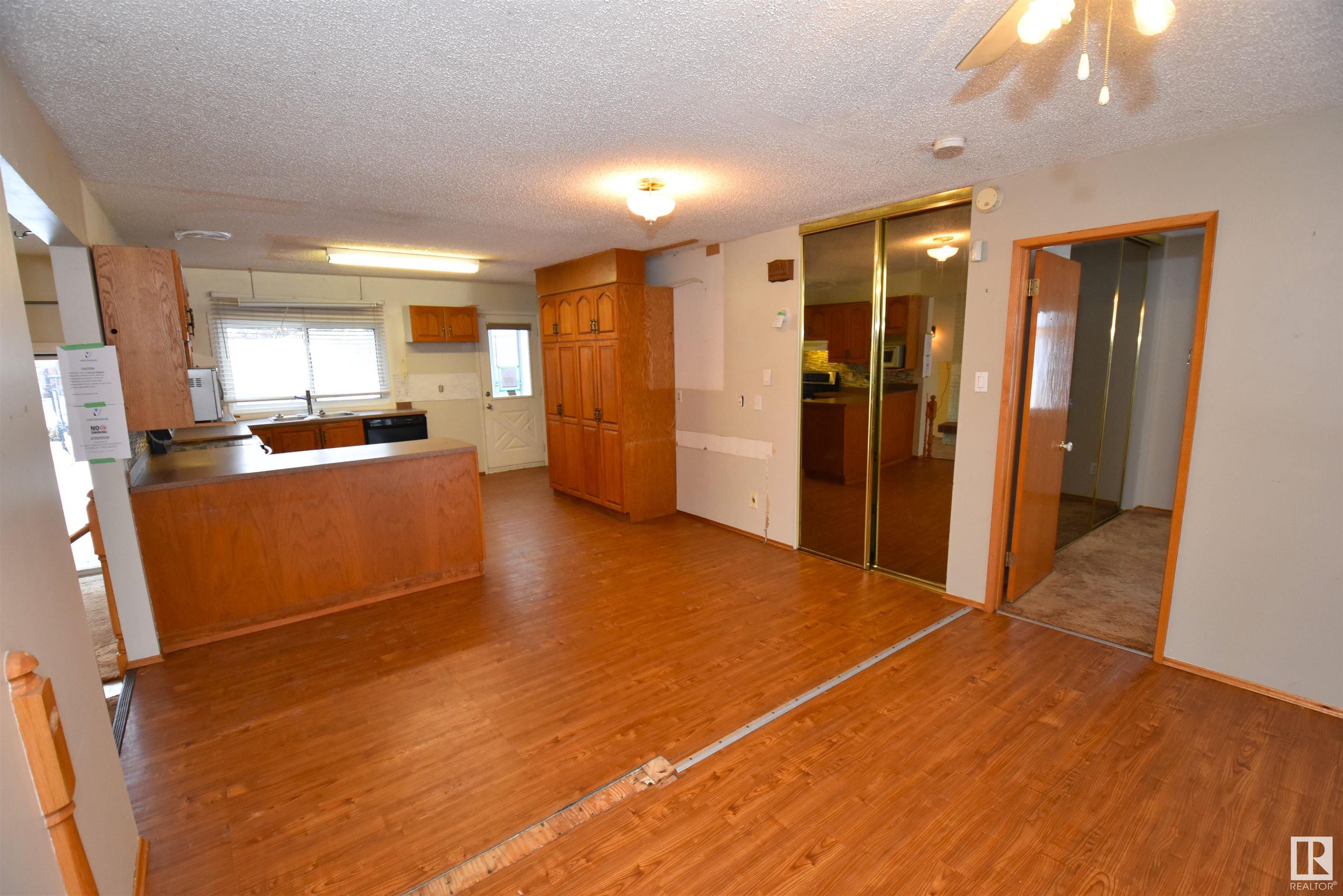      5120 49 AV , Rural Lac Ste. Anne County,  ,T0E 0A0 ;  Listing Number: MLS E4418322