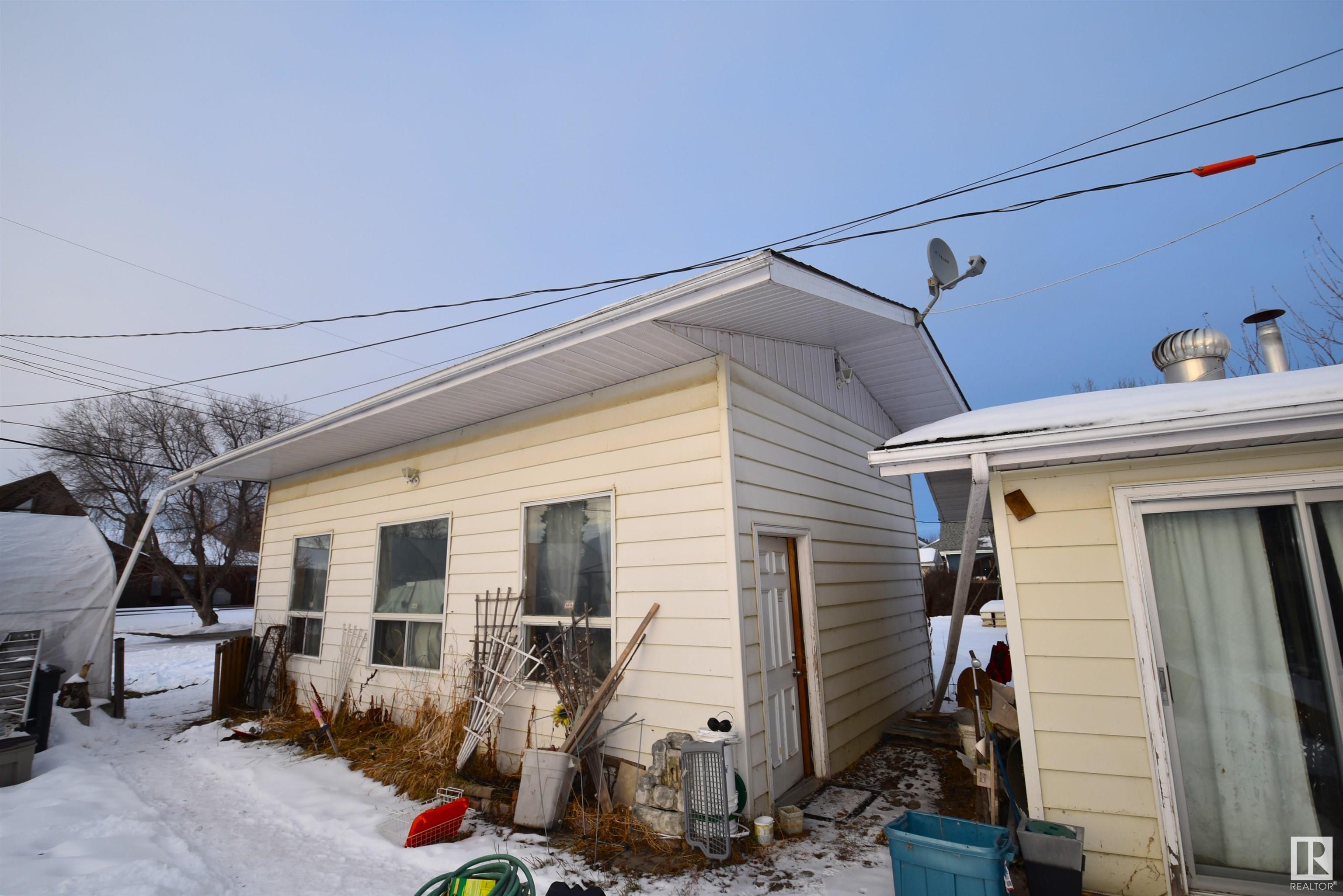      5120 49 AV , Rural Lac Ste. Anne County,  ,T0E 0A0 ;  Listing Number: MLS E4418322