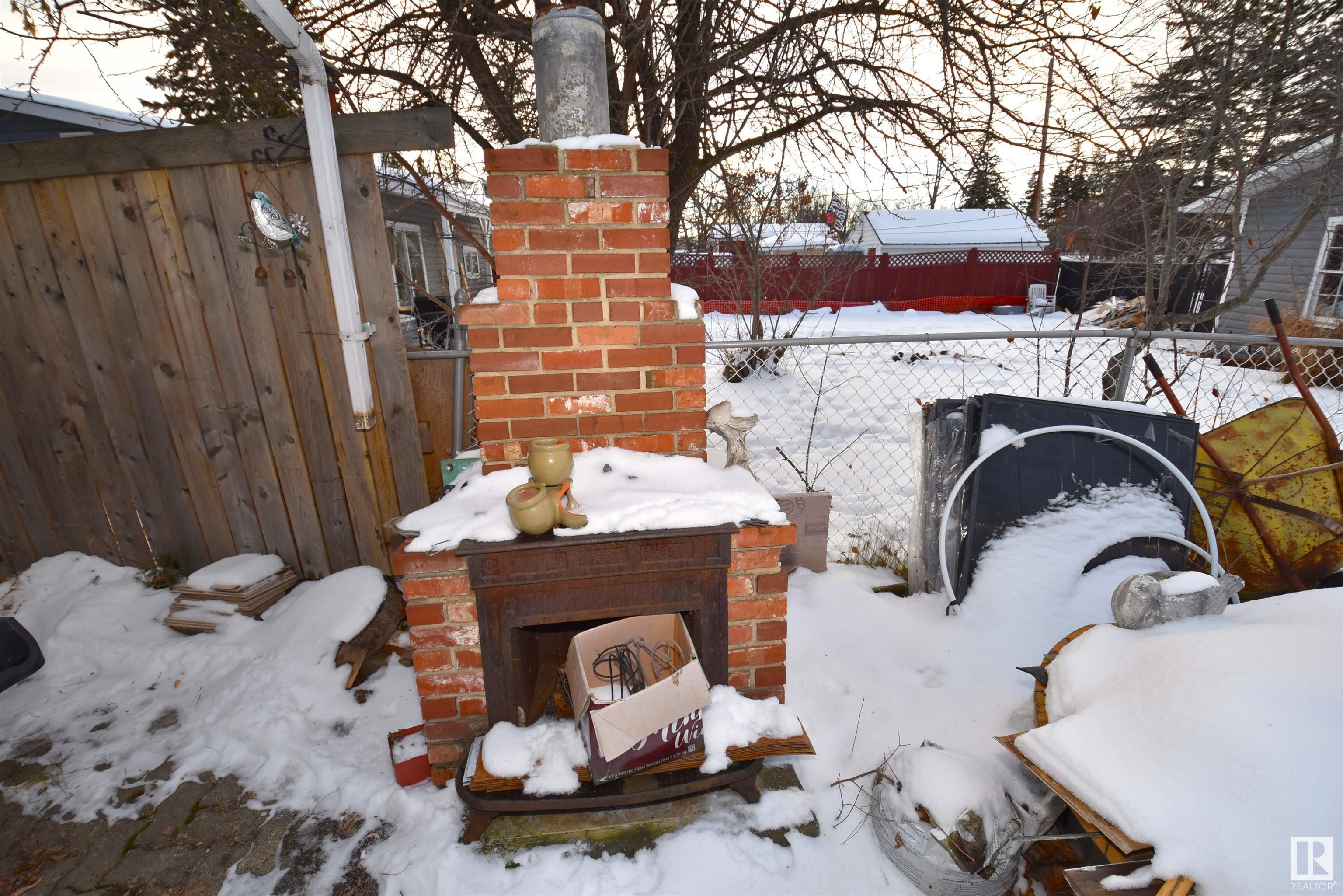      5120 49 AV , Rural Lac Ste. Anne County,  ,T0E 0A0 ;  Listing Number: MLS E4418322