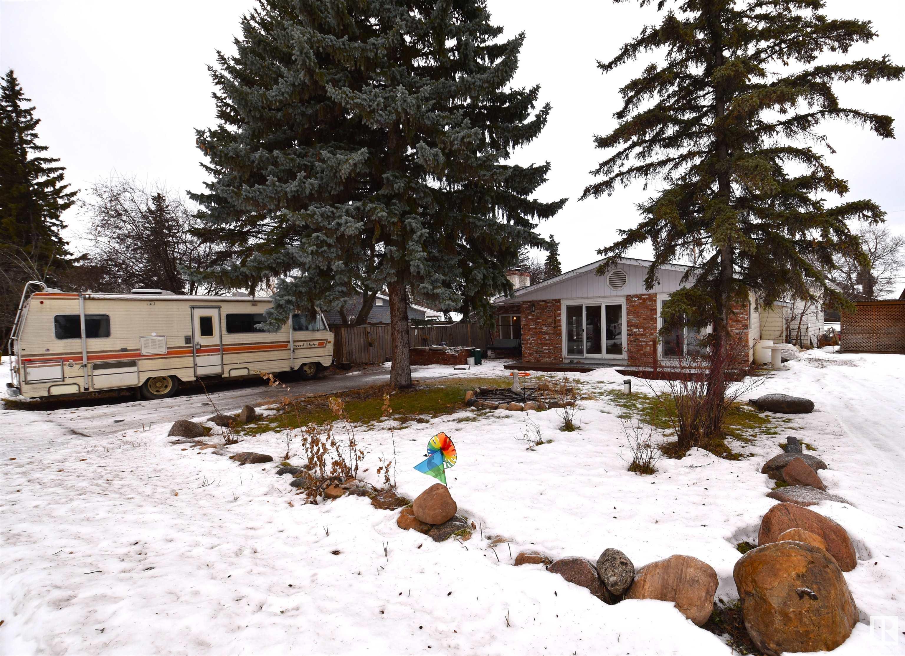      5120 49 AV , Rural Lac Ste. Anne County,  ,T0E 0A0 ;  Listing Number: MLS E4418322