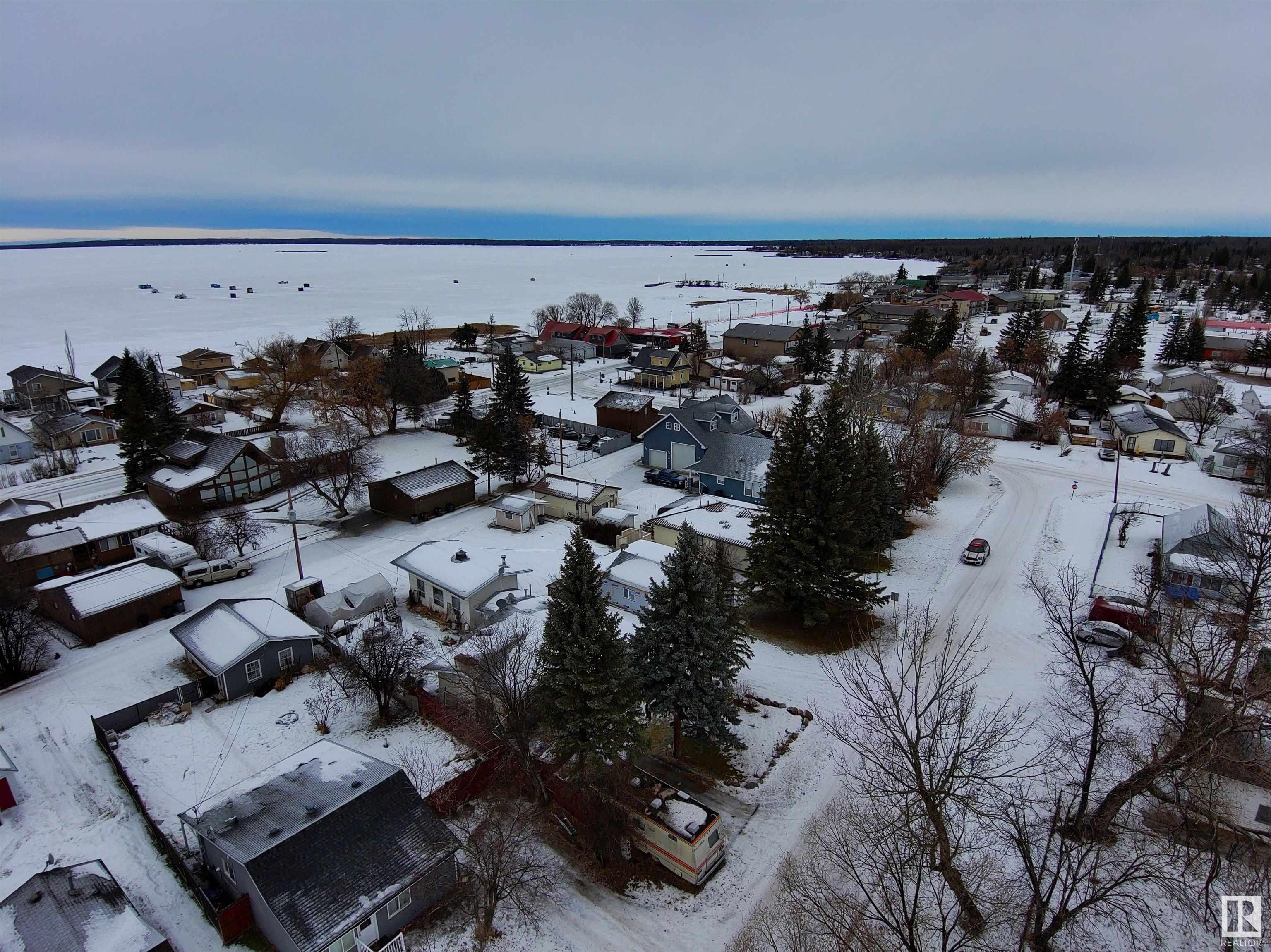      5120 49 AV , Rural Lac Ste. Anne County,  ,T0E 0A0 ;  Listing Number: MLS E4418322
