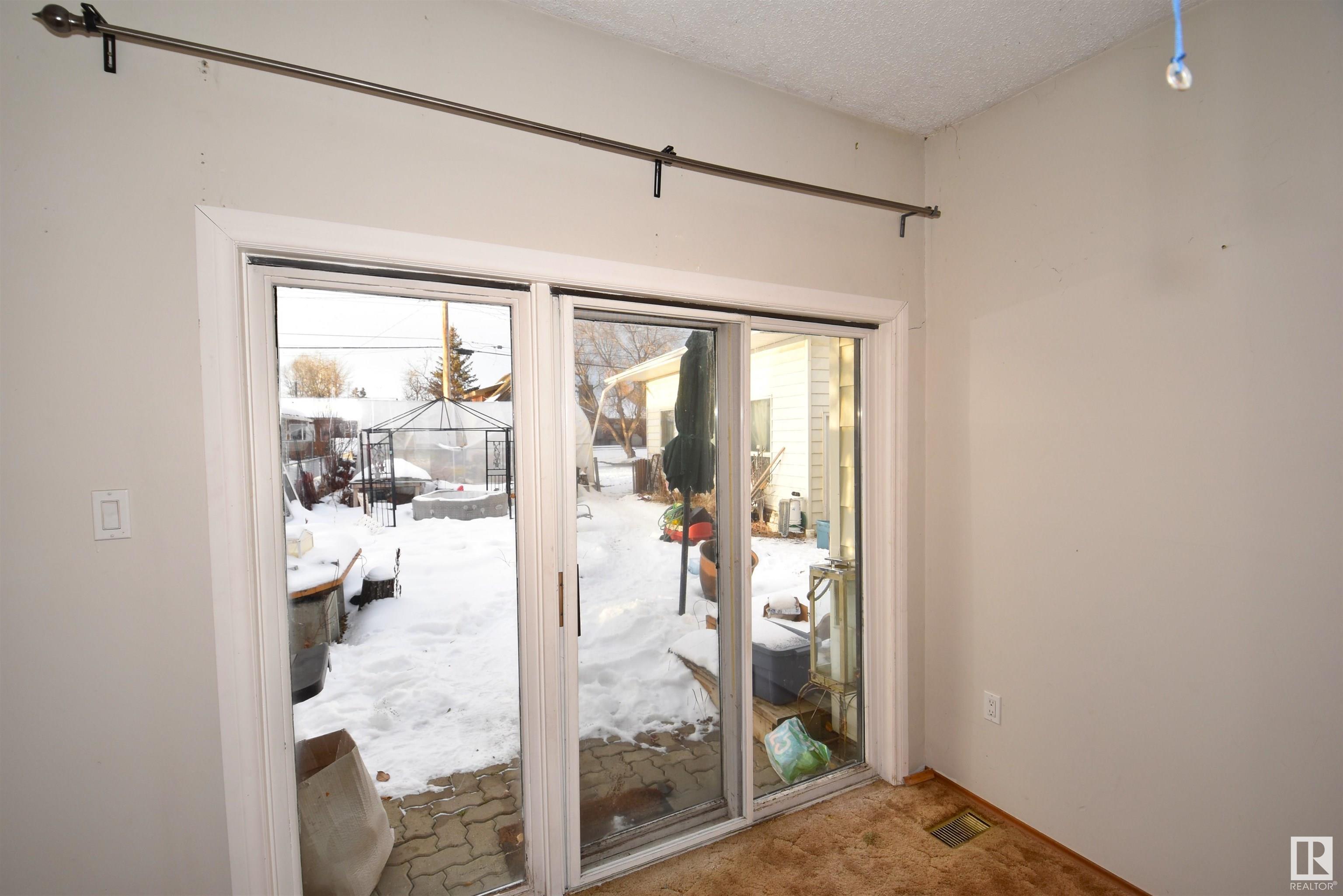      5120 49 AV , Rural Lac Ste. Anne County,  ,T0E 0A0 ;  Listing Number: MLS E4418322