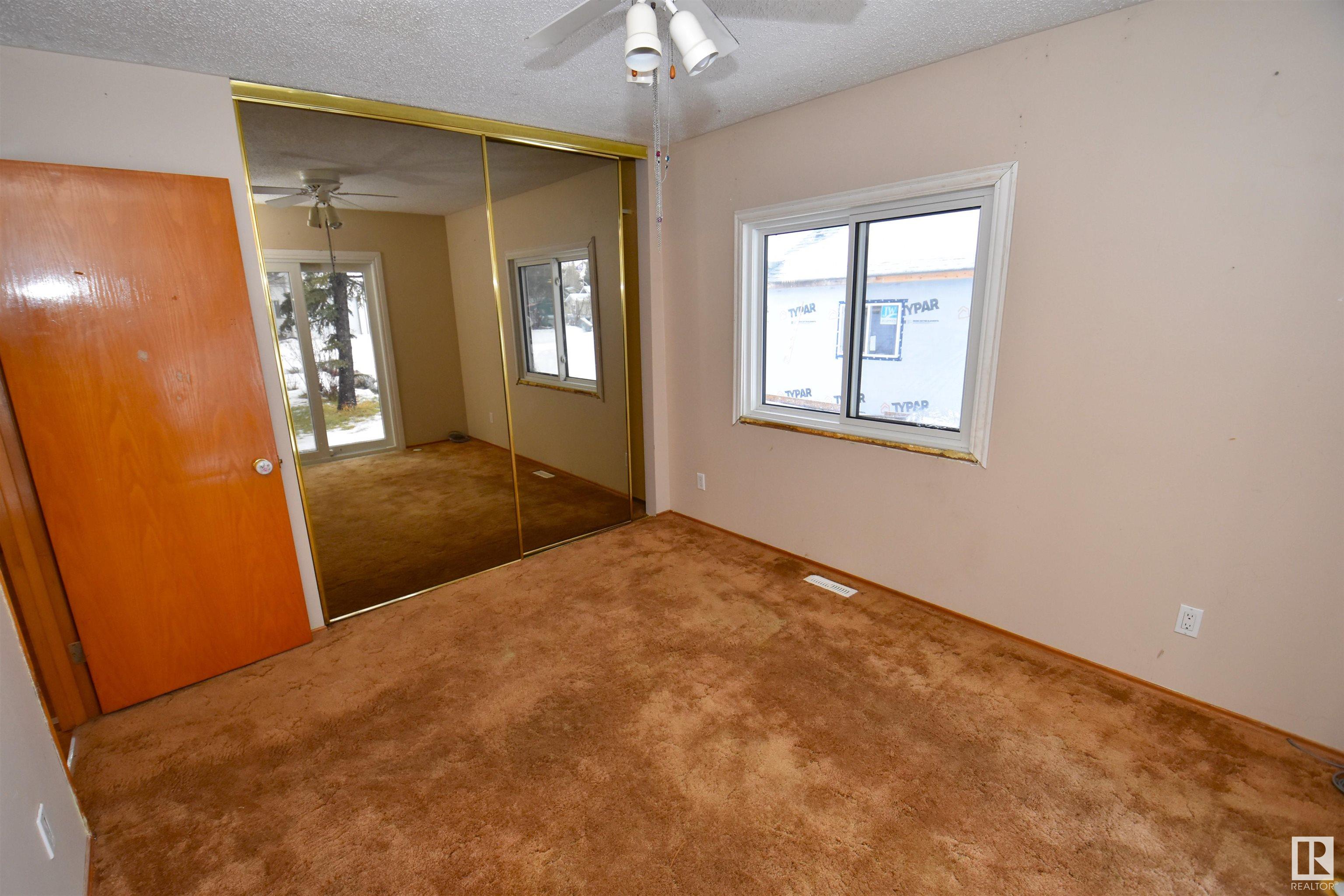     5120 49 AV , Rural Lac Ste. Anne County,  ,T0E 0A0 ;  Listing Number: MLS E4418322