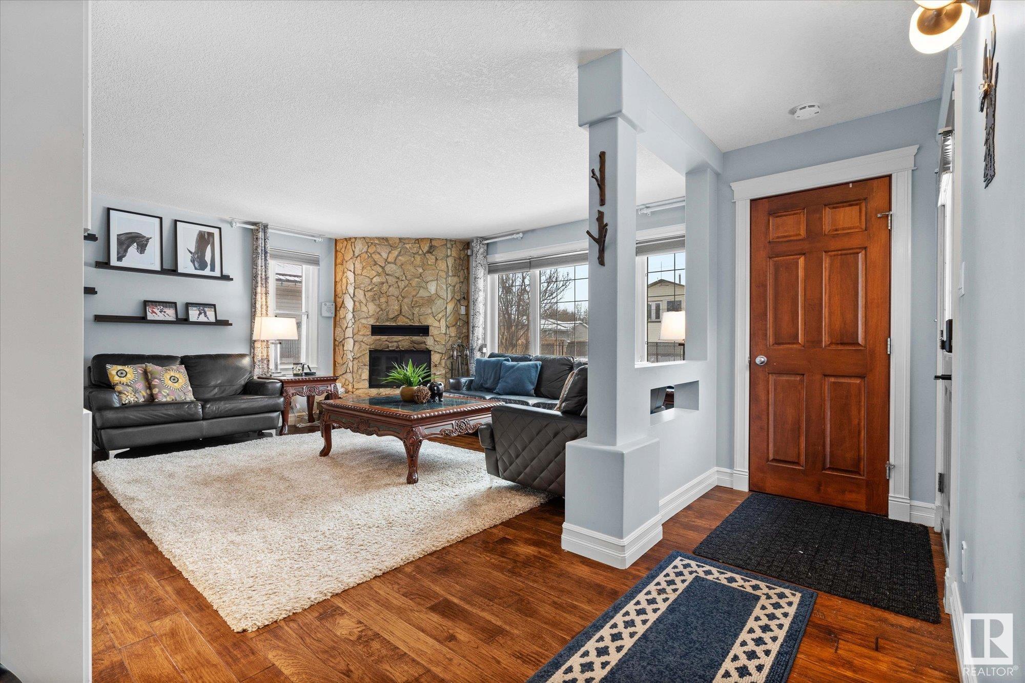      6016 52 AV , Rural Lac Ste. Anne County,  ,T0E 0A0 ;  Listing Number: MLS E4418325