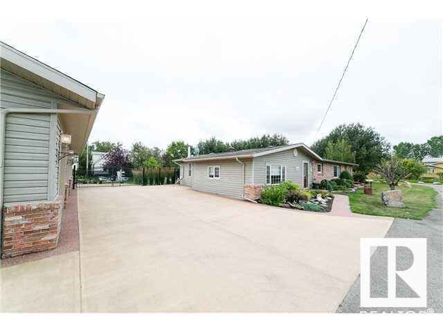      6016 52 AV , Rural Lac Ste. Anne County,  ,T0E 0A0 ;  Listing Number: MLS E4418325