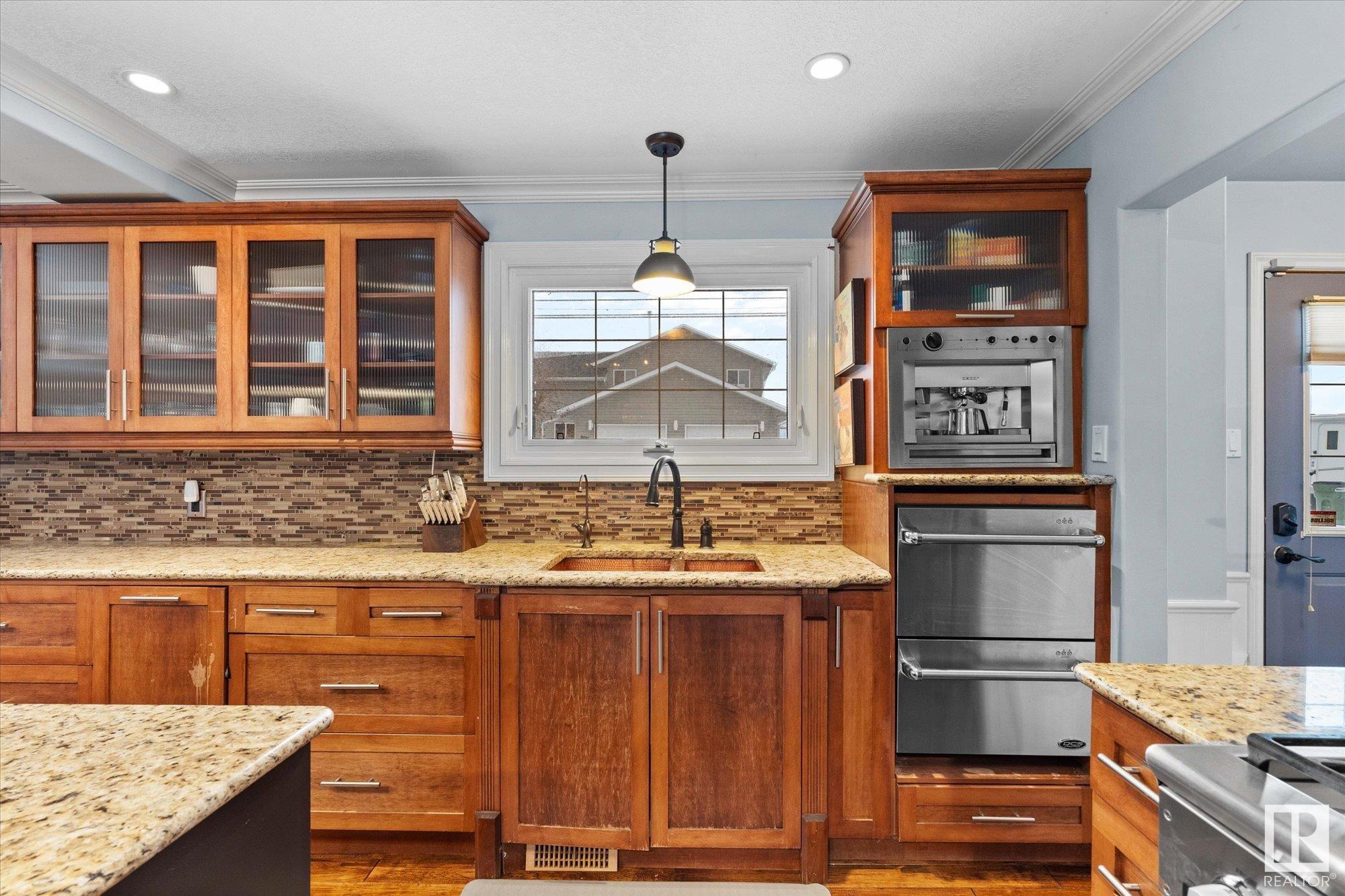      6016 52 AV , Rural Lac Ste. Anne County,  ,T0E 0A0 ;  Listing Number: MLS E4418325