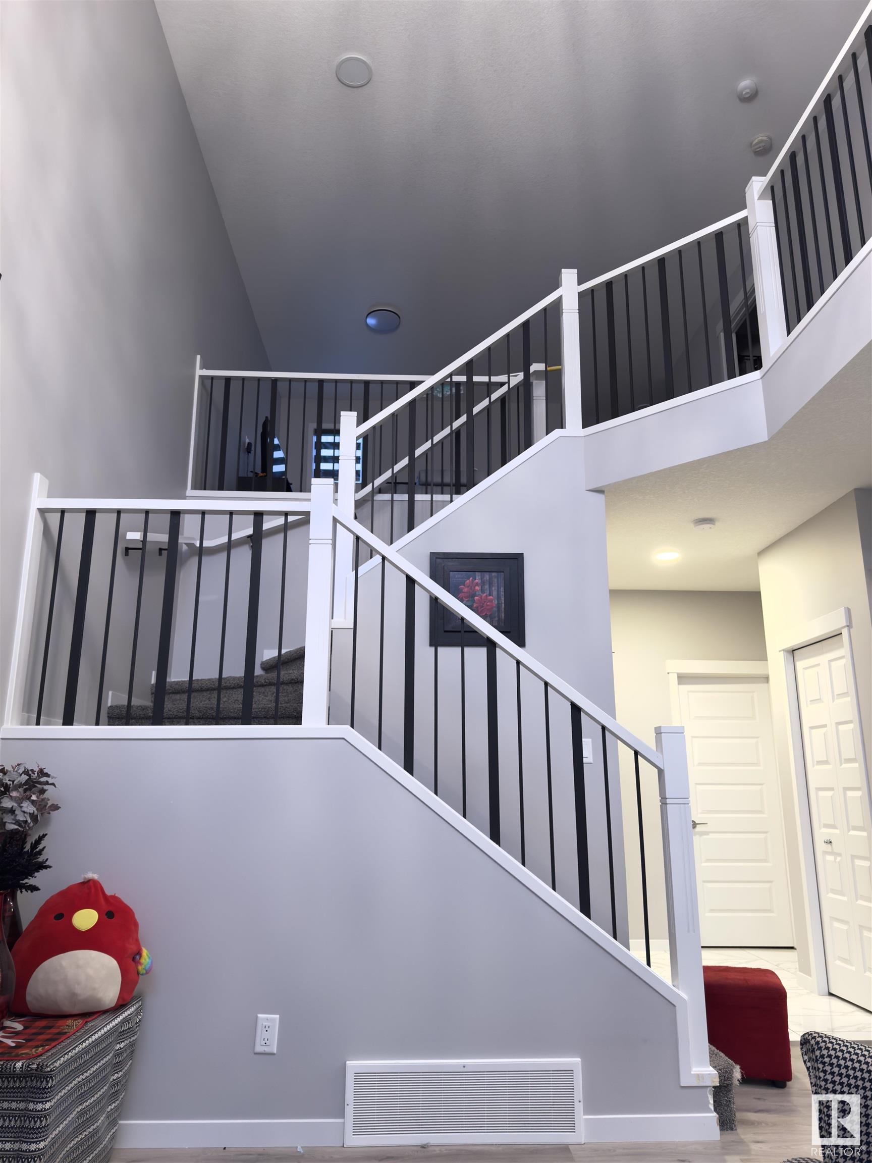      5225 22A AV SW , Edmonton,  ,T6X 2Y1 ;  Listing Number: MLS E4418326