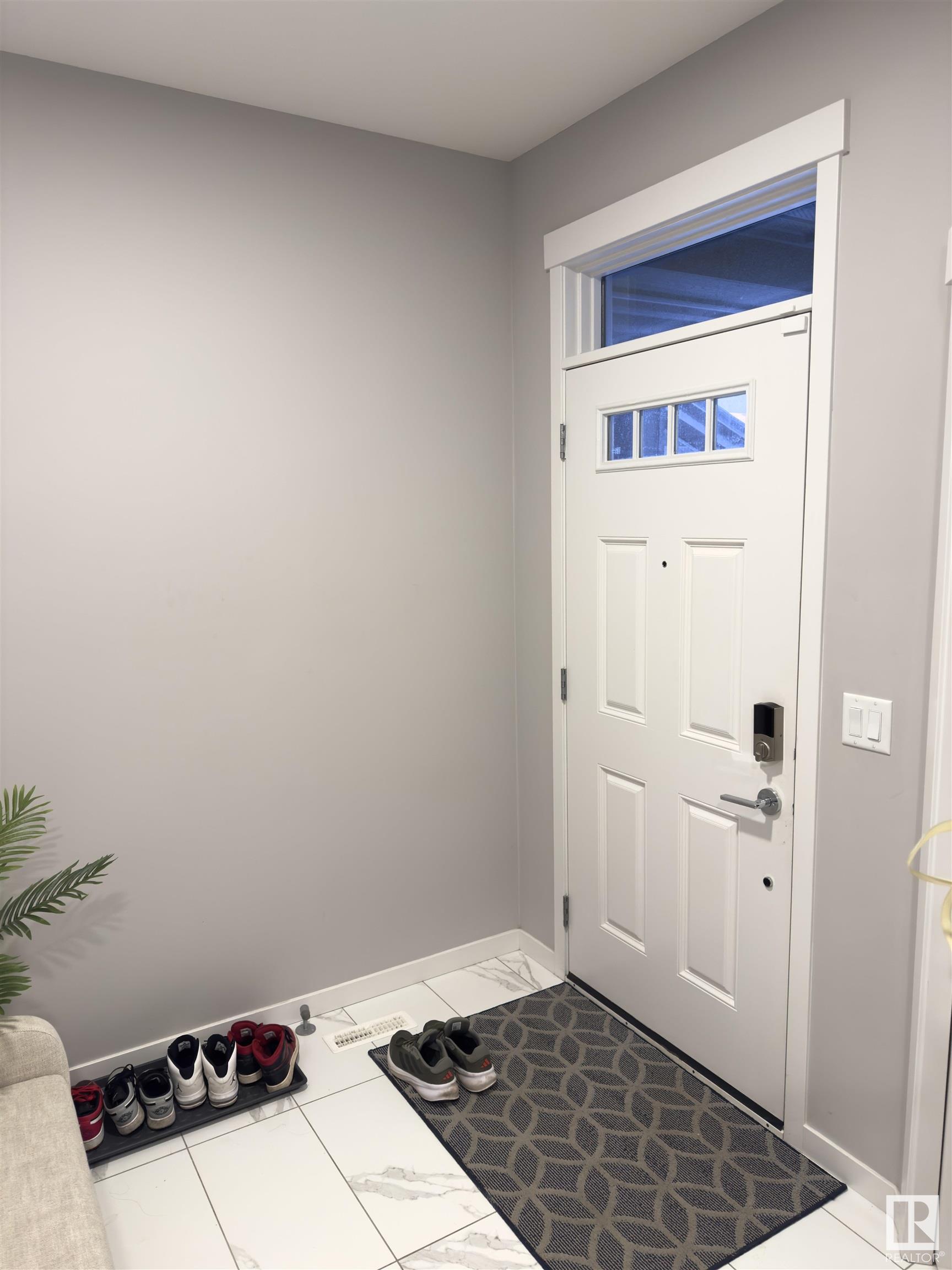      5225 22A AV SW , Edmonton,  ,T6X 2Y1 ;  Listing Number: MLS E4418326