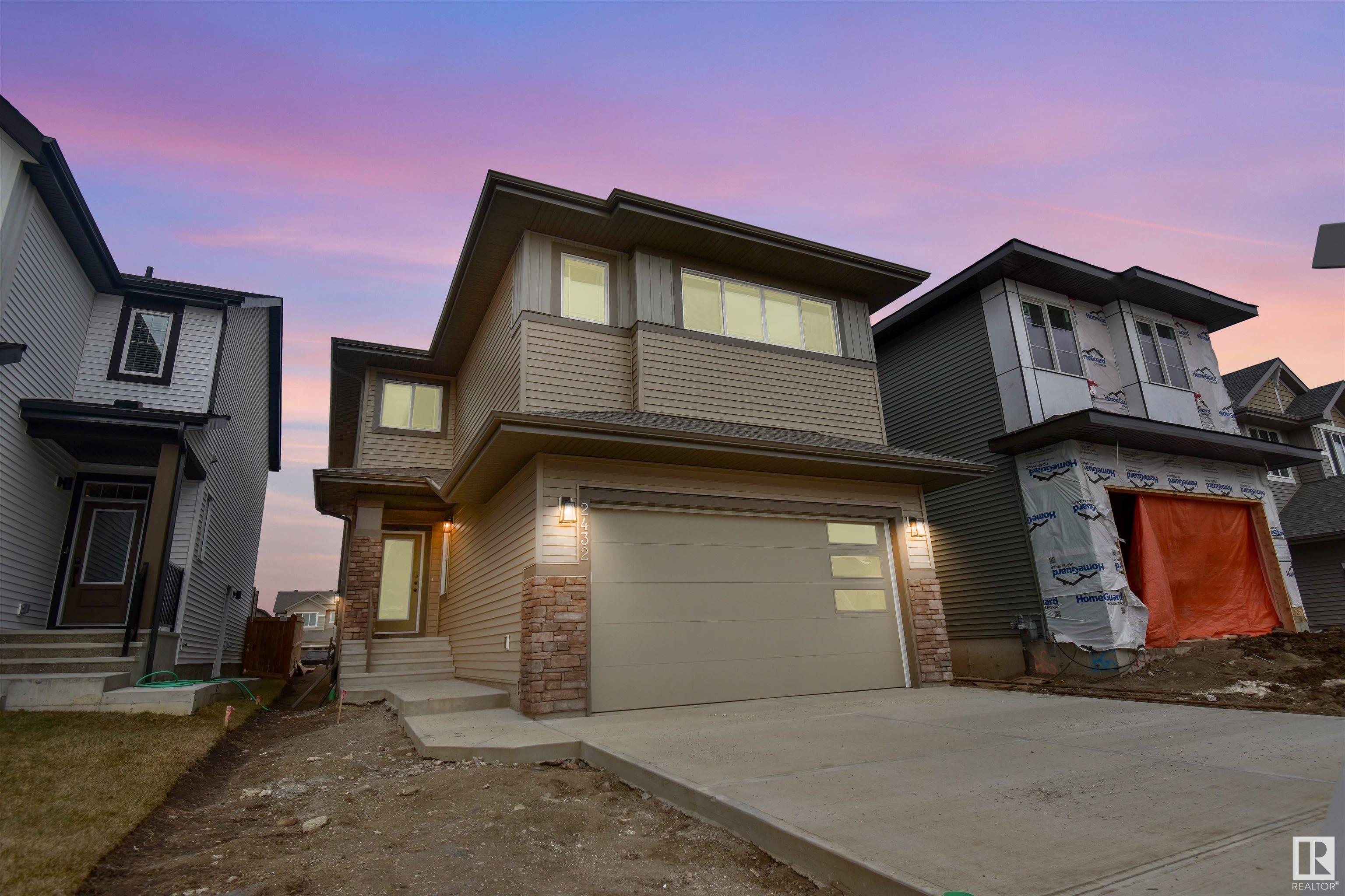      2432 205 ST NW , Edmonton,  ,T6M 1N6 ;  Listing Number: MLS E4418337