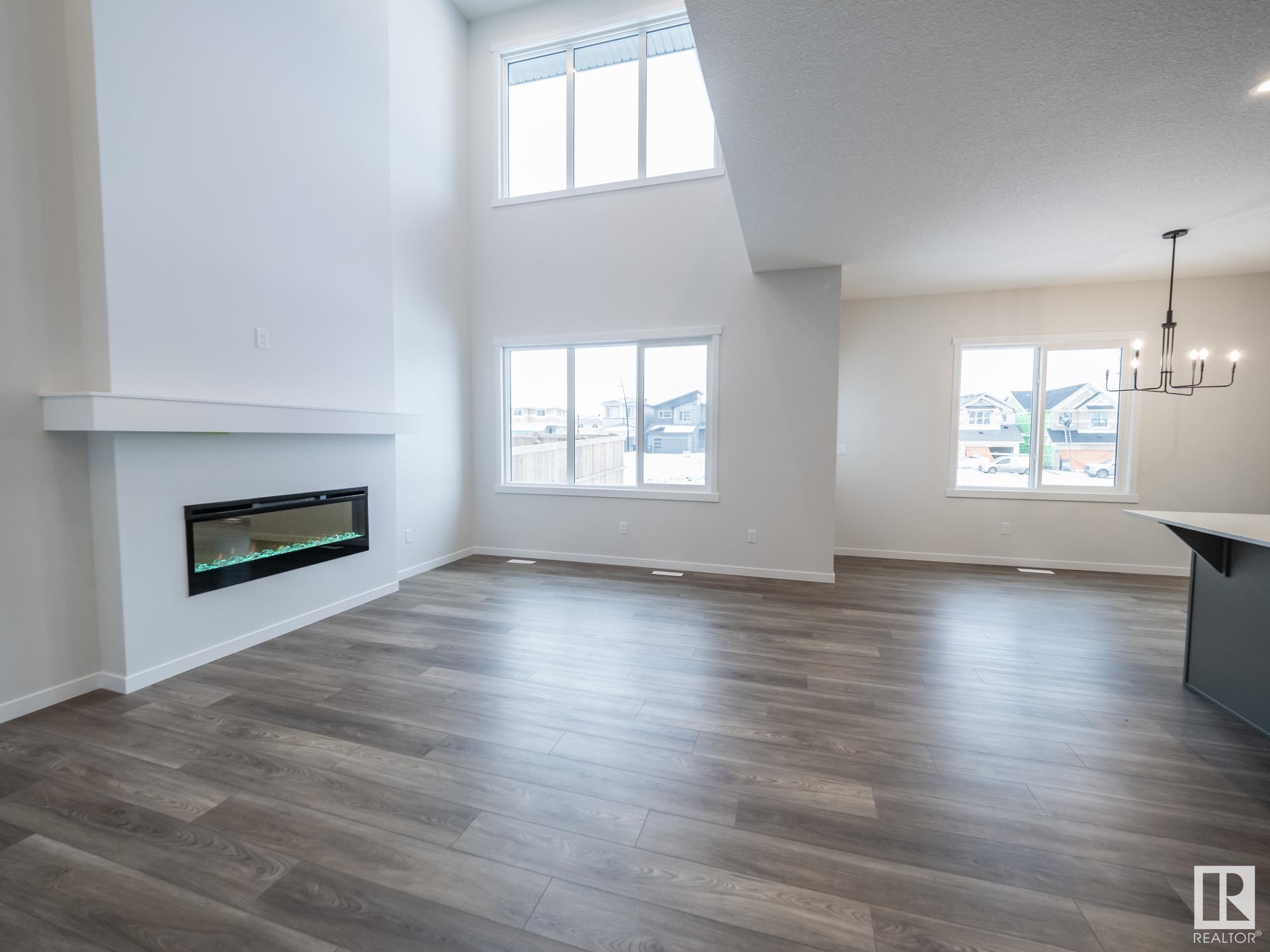      2432 205 ST NW , Edmonton,  ,T6M 1N6 ;  Listing Number: MLS E4418337