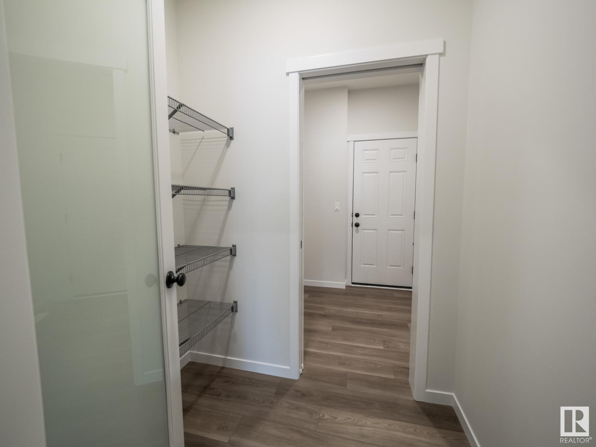      2432 205 ST NW , Edmonton,  ,T6M 1N6 ;  Listing Number: MLS E4418337