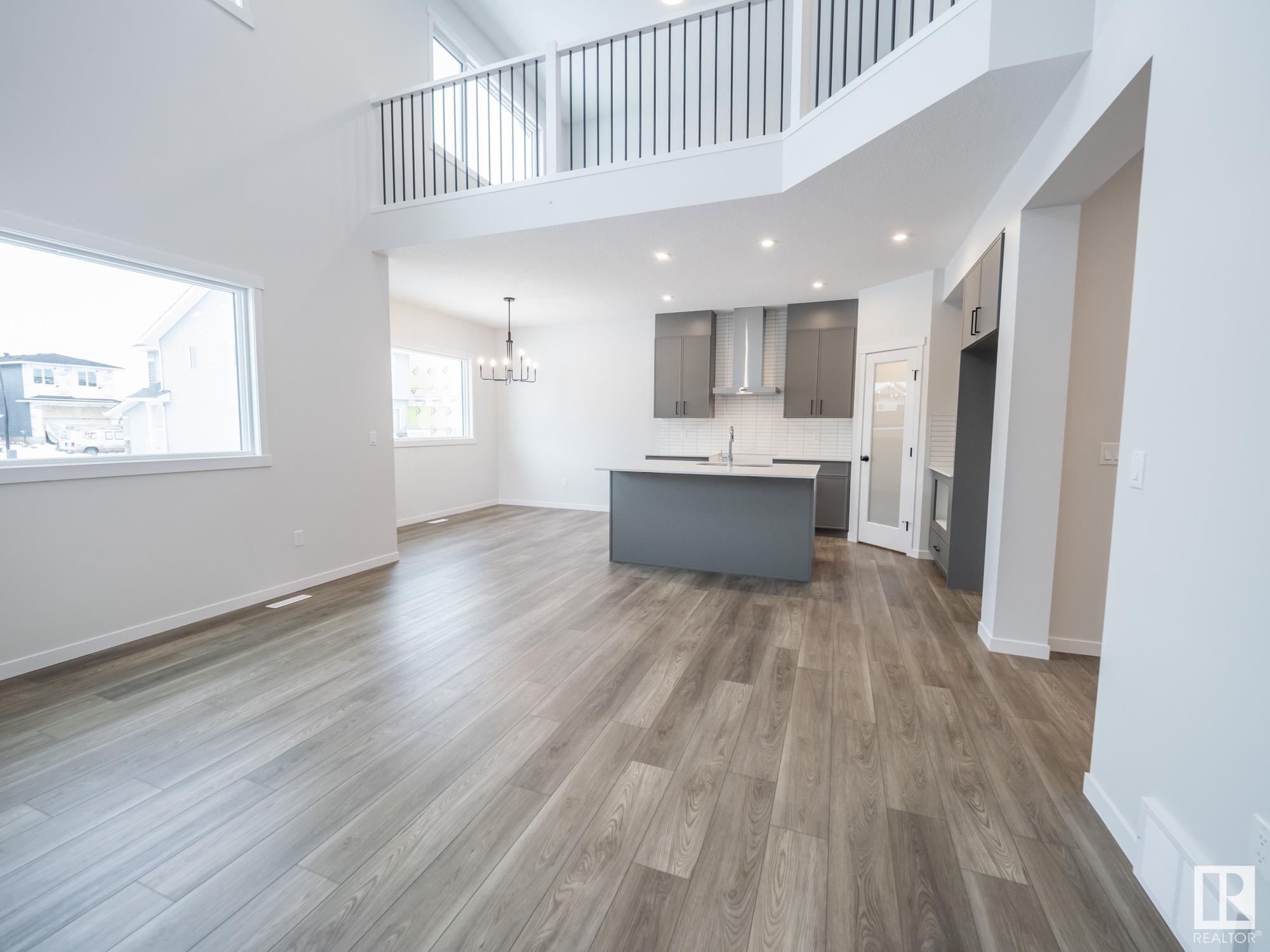      2520 209 ST NW , Edmonton,  ,T6M 2K7 ;  Listing Number: MLS E4418338