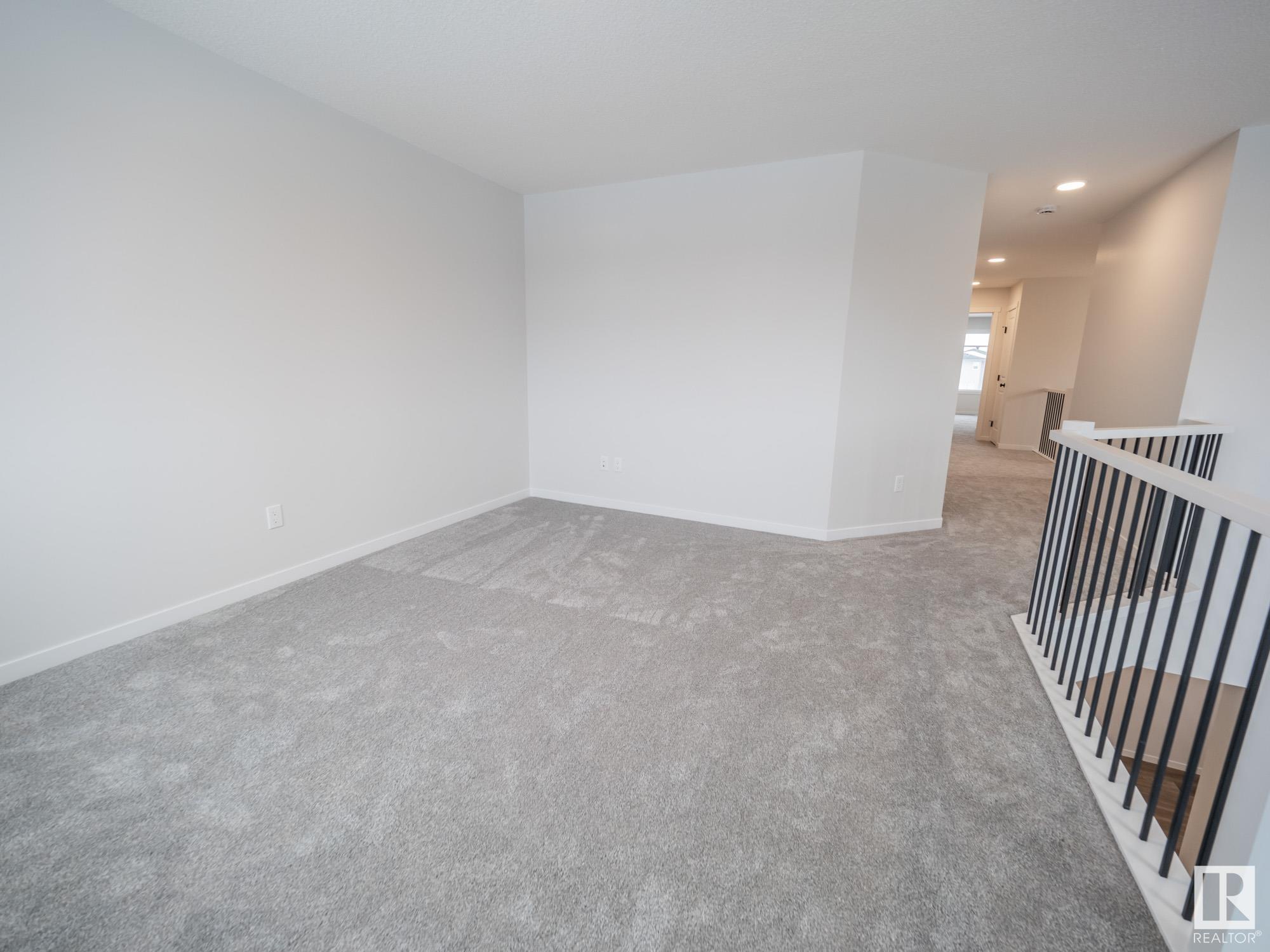      2520 209 ST NW , Edmonton,  ,T6M 2K7 ;  Listing Number: MLS E4418338